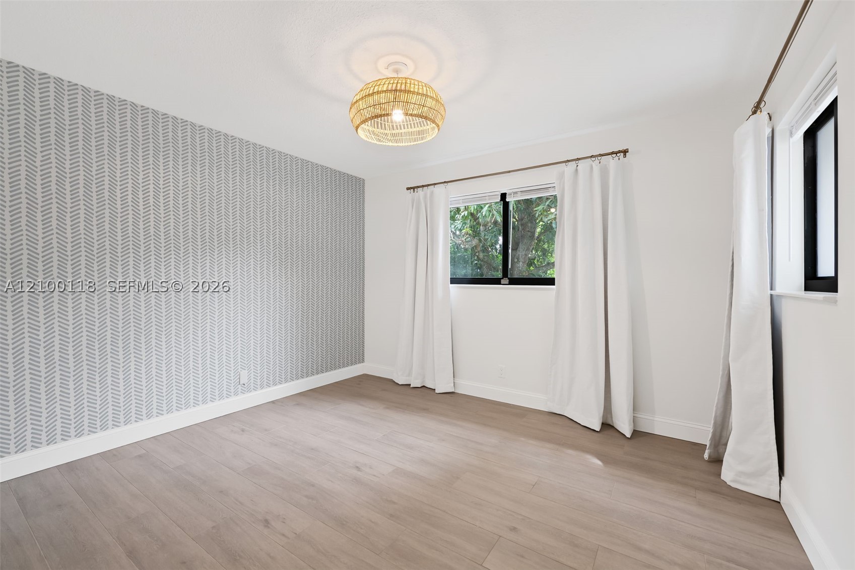 2091 NE 55th St Fort Lauderdale, FL 33308