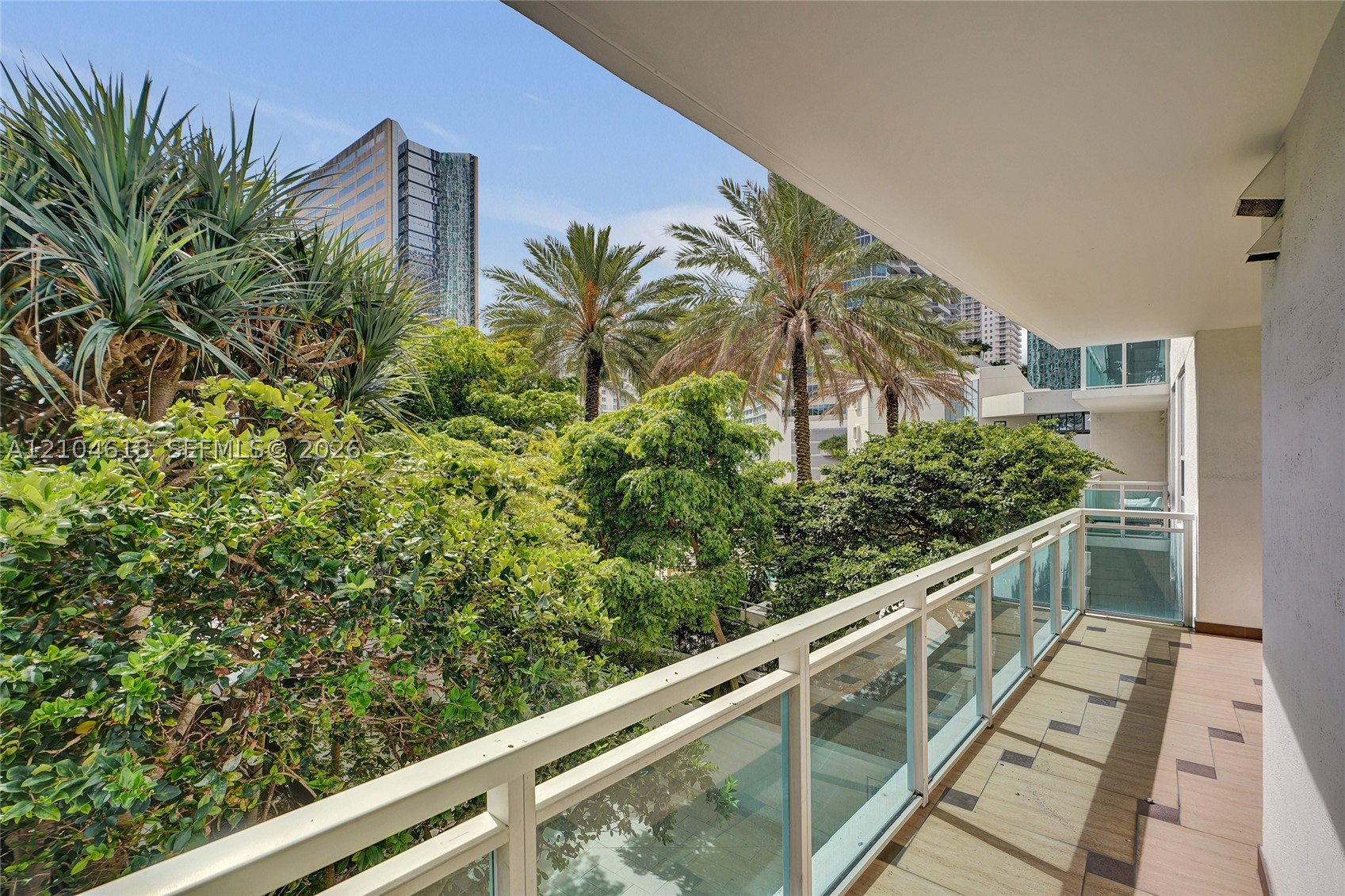 image The Plaza on Brickell West4