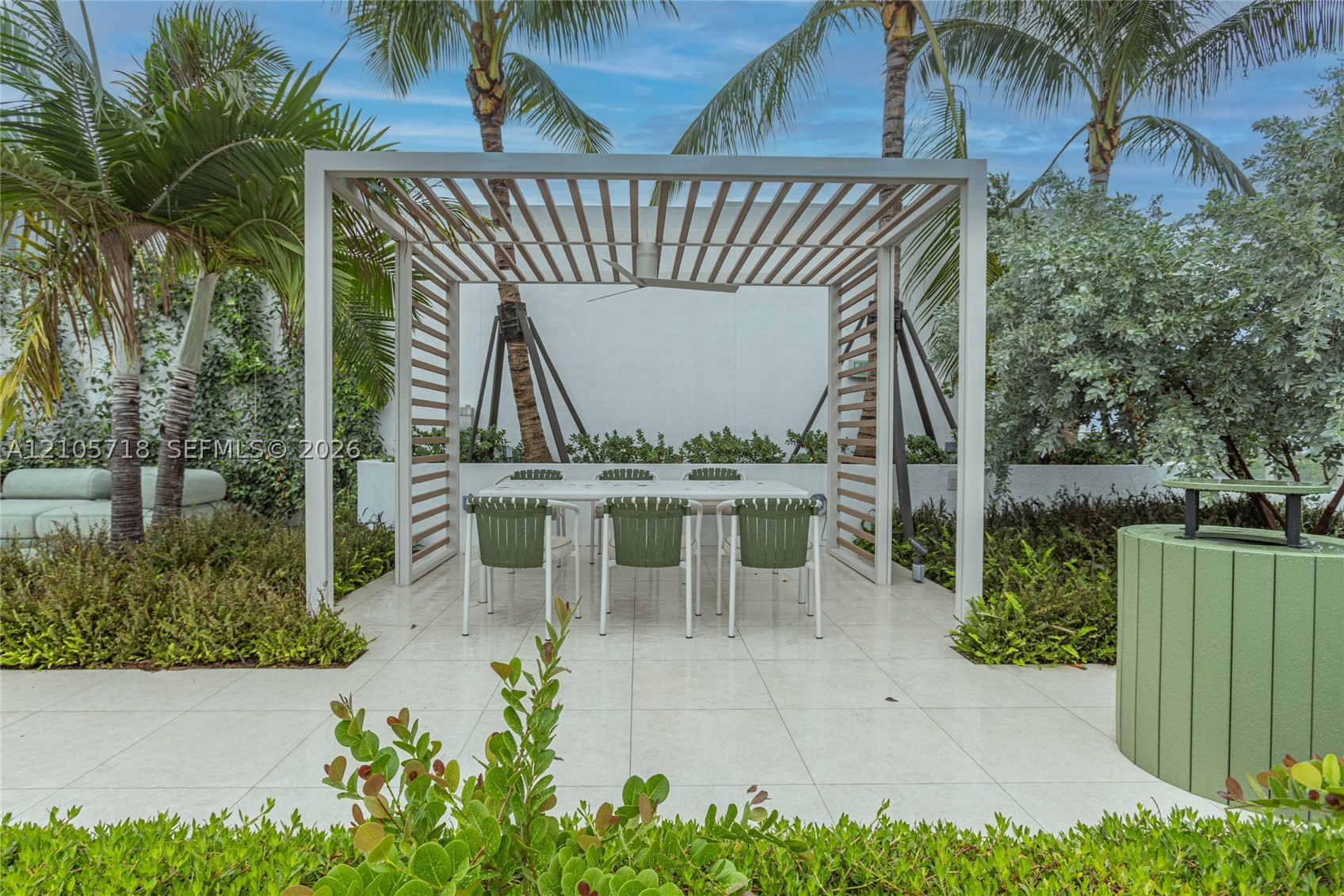2200 Brickell Ave #GV16 Miami, FL 33129