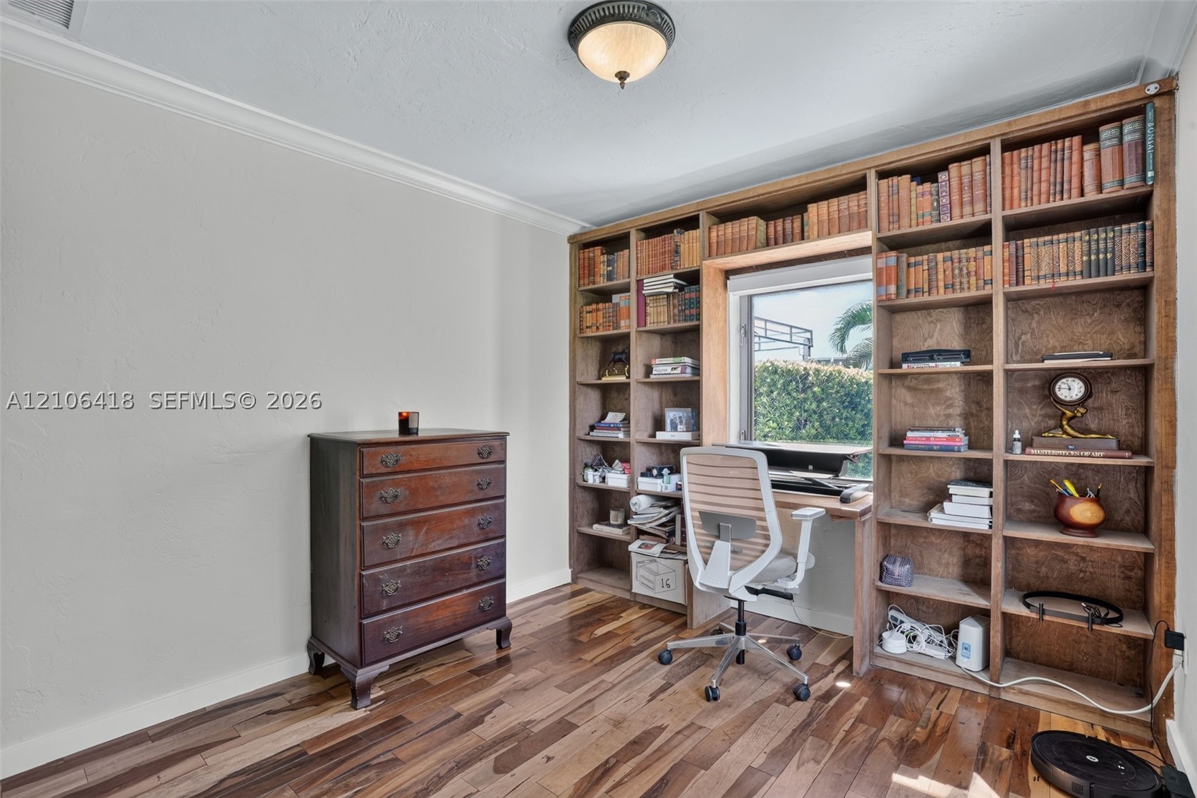3900 SW 60th Ave Miami, FL 33155