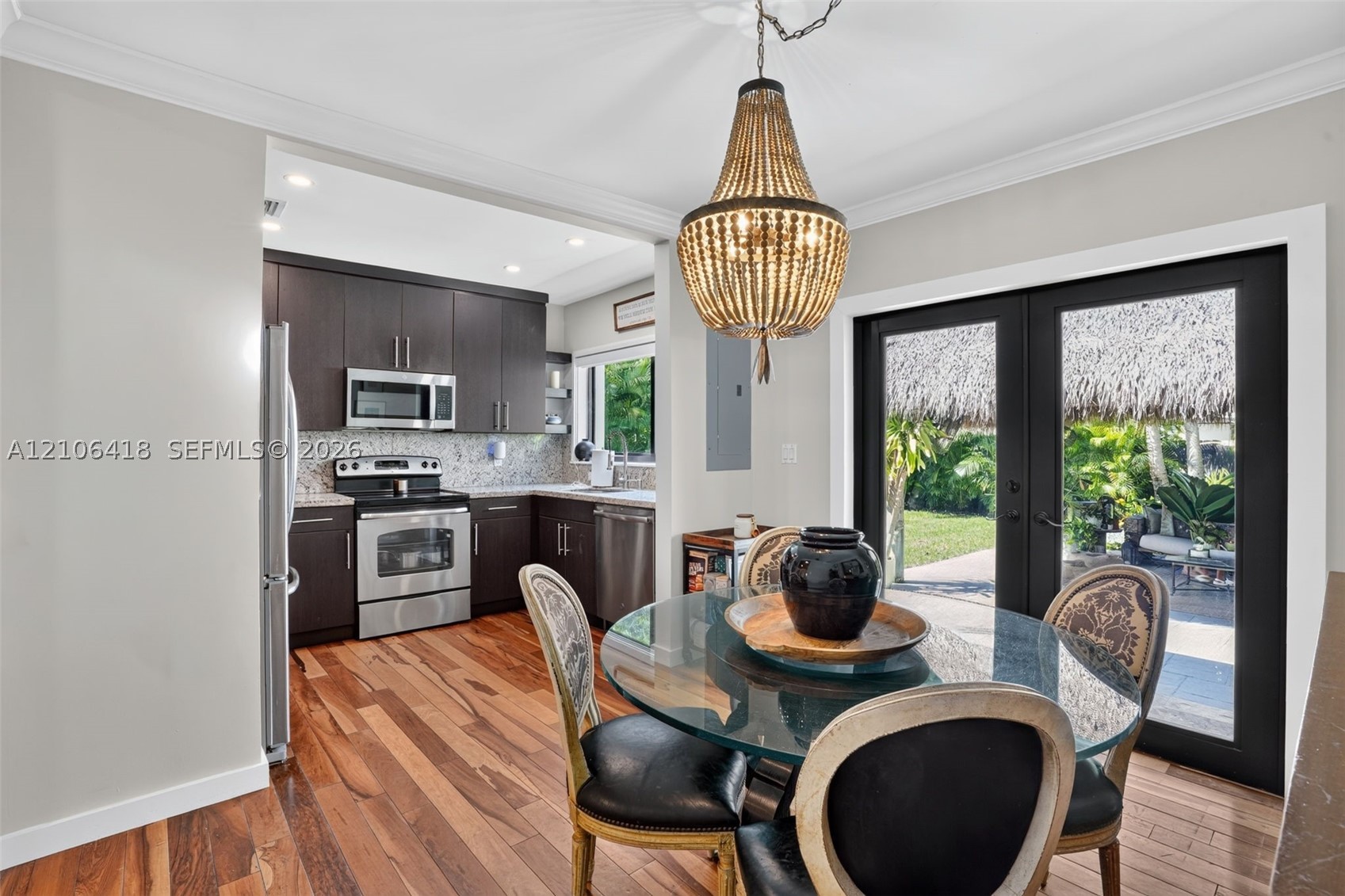 3900 SW 60th Ave Miami, FL 33155