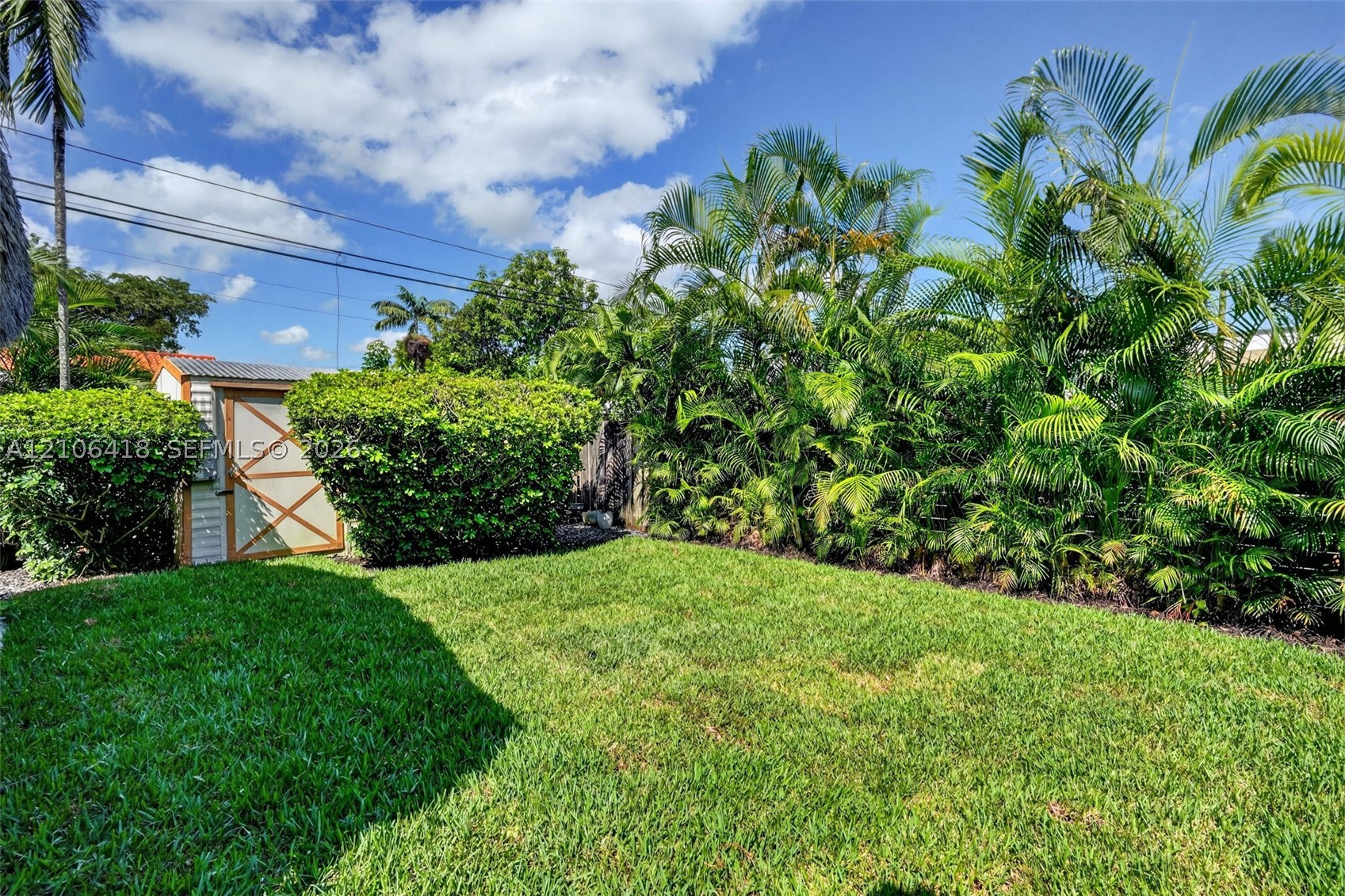 3900 SW 60th Ave Miami, FL 33155