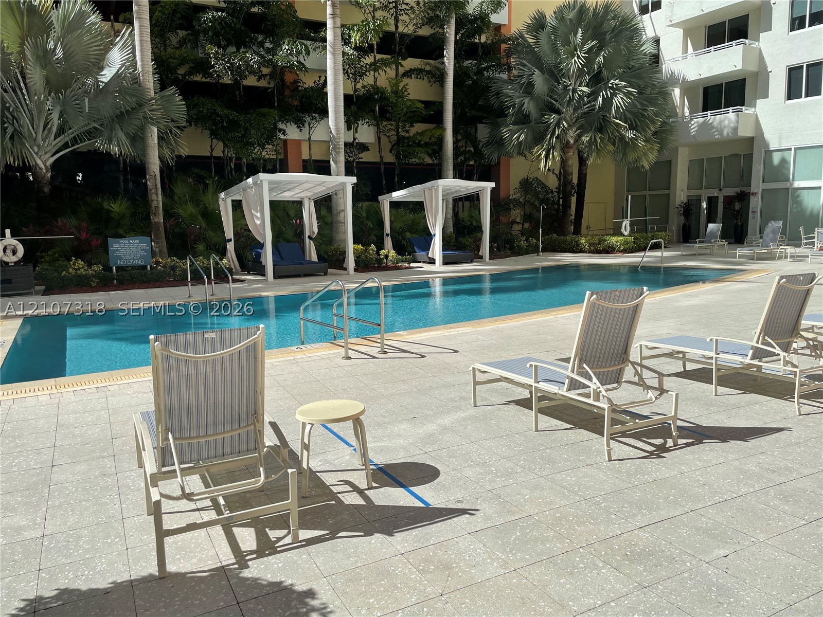 image The Venture at Aventura1
