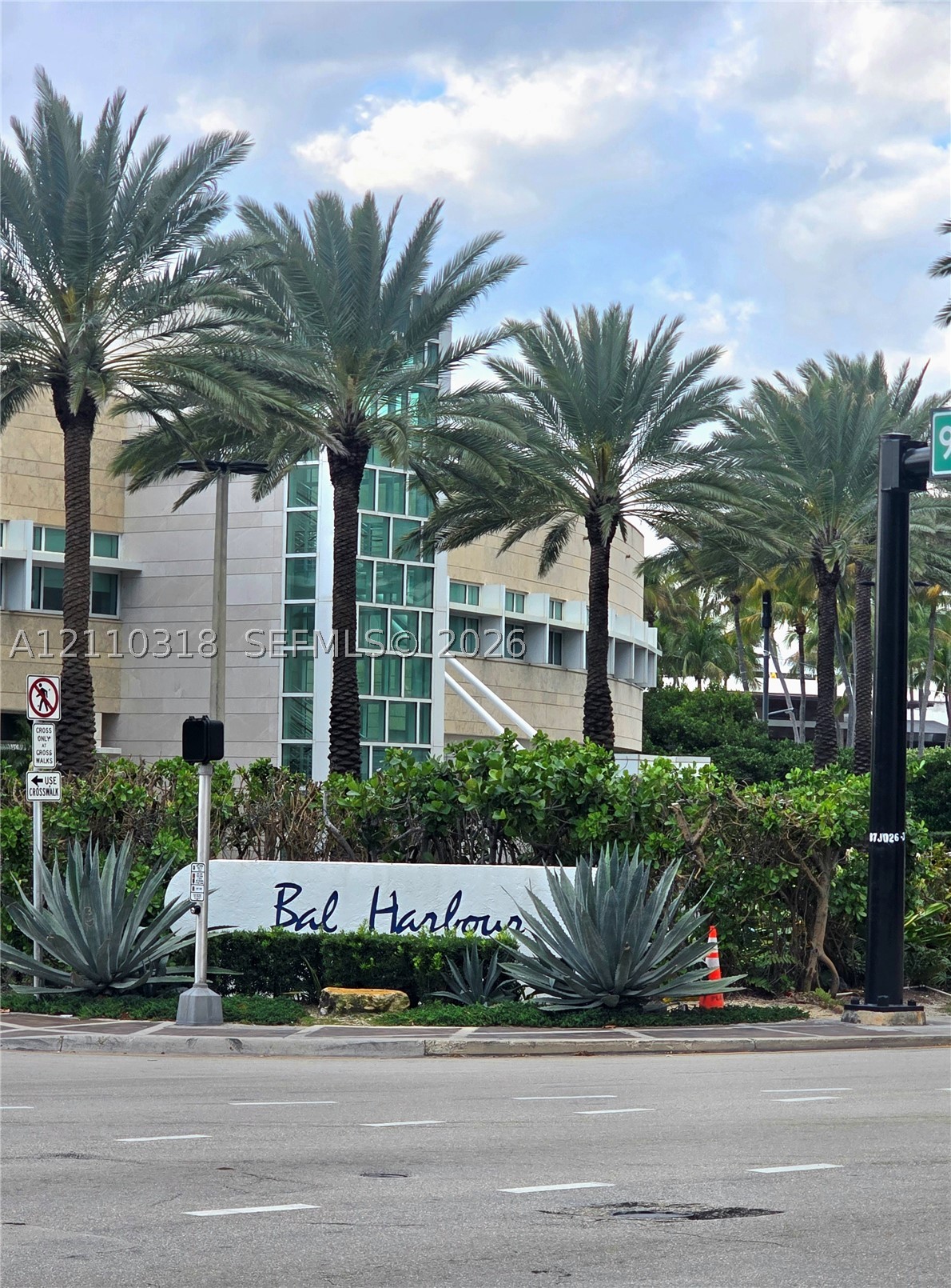 image Tiffany of Bal Harbour12