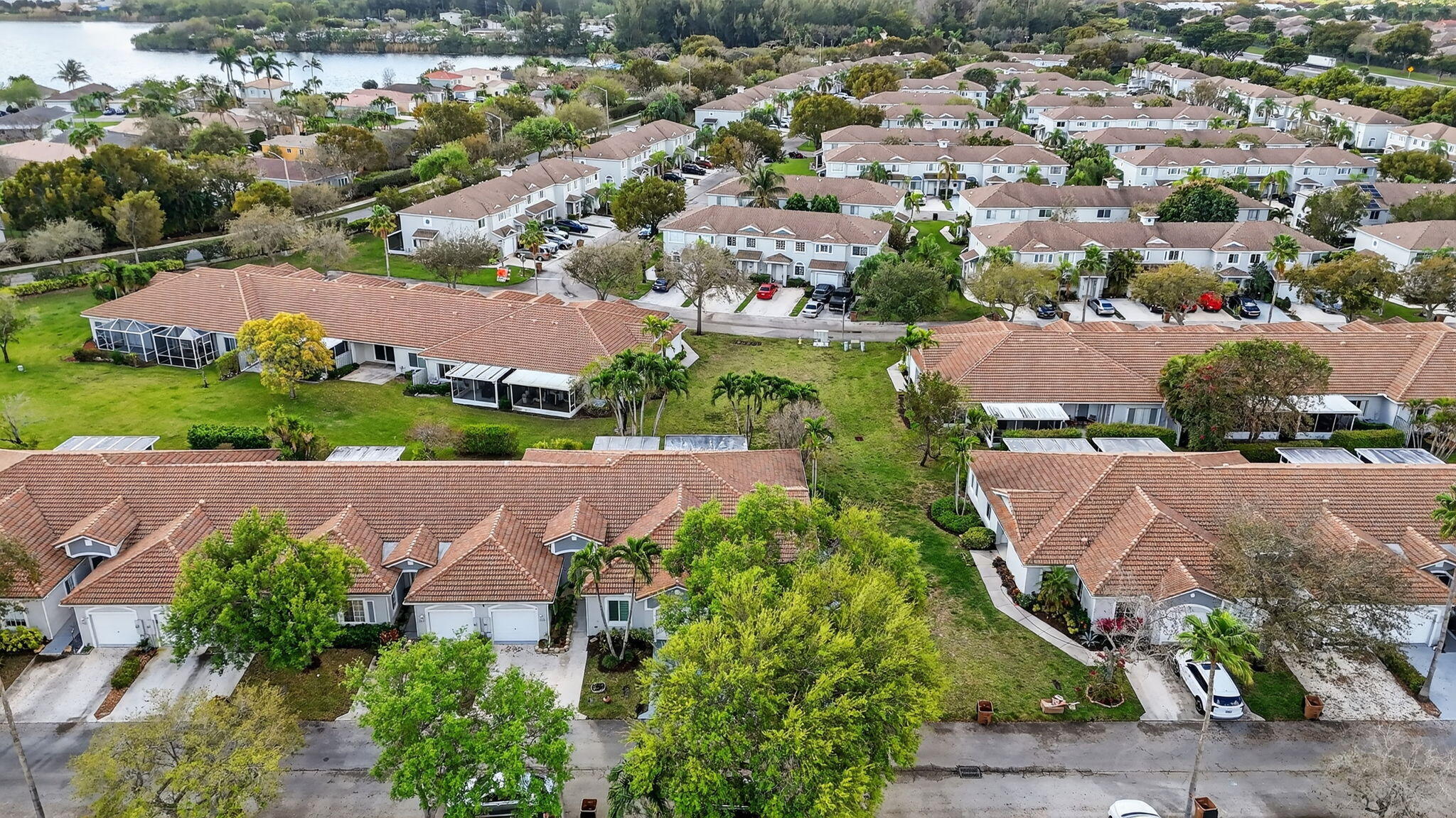 4706 SW 13th Deerfield Beach, FL 33442