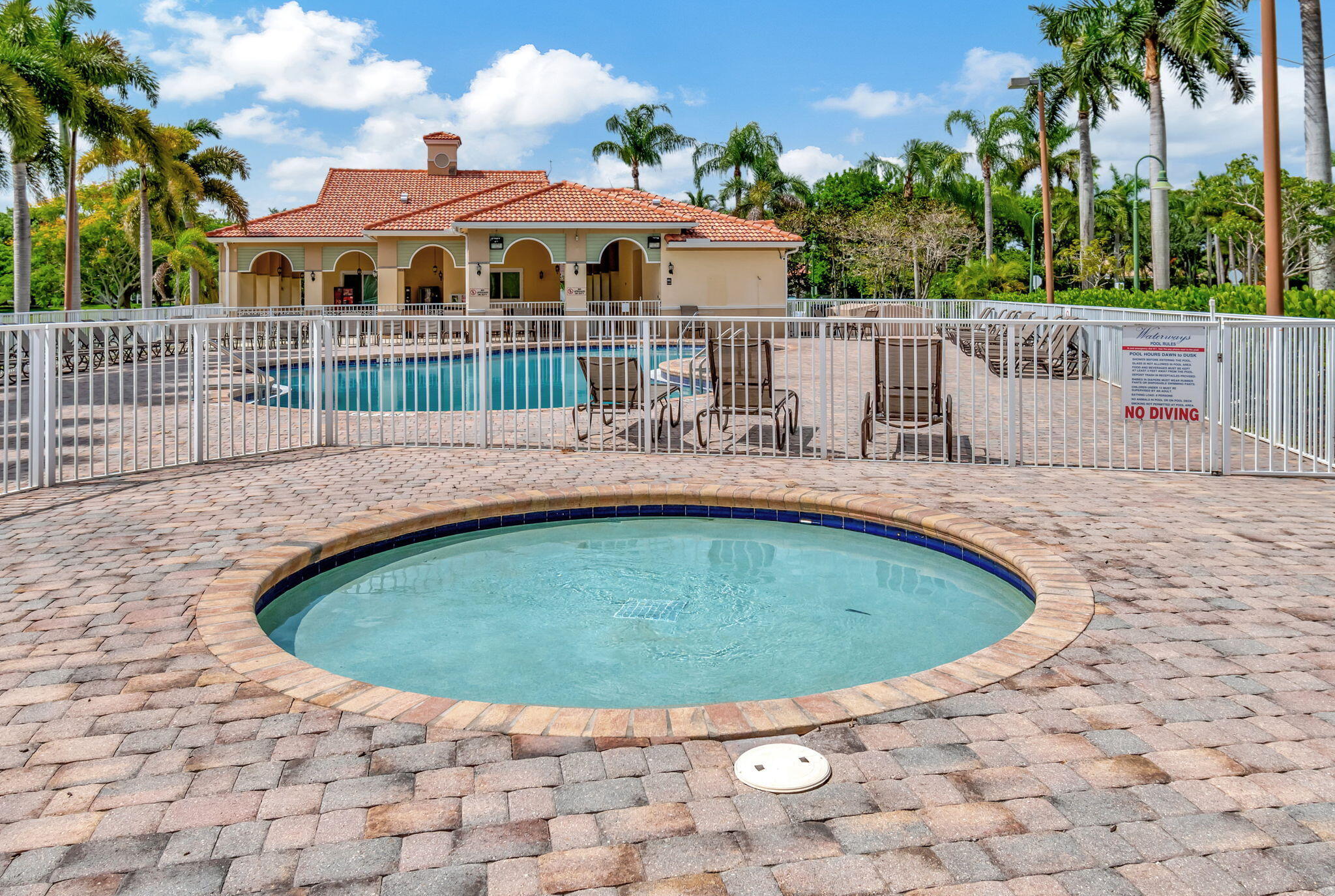 4706 SW 13th Deerfield Beach, FL 33442