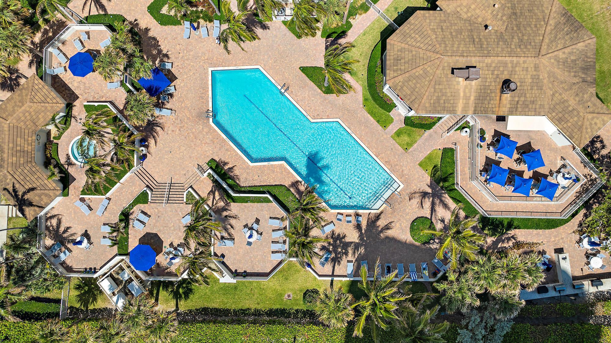 3000 N Ocean #17d Riviera Beach, FL 33404