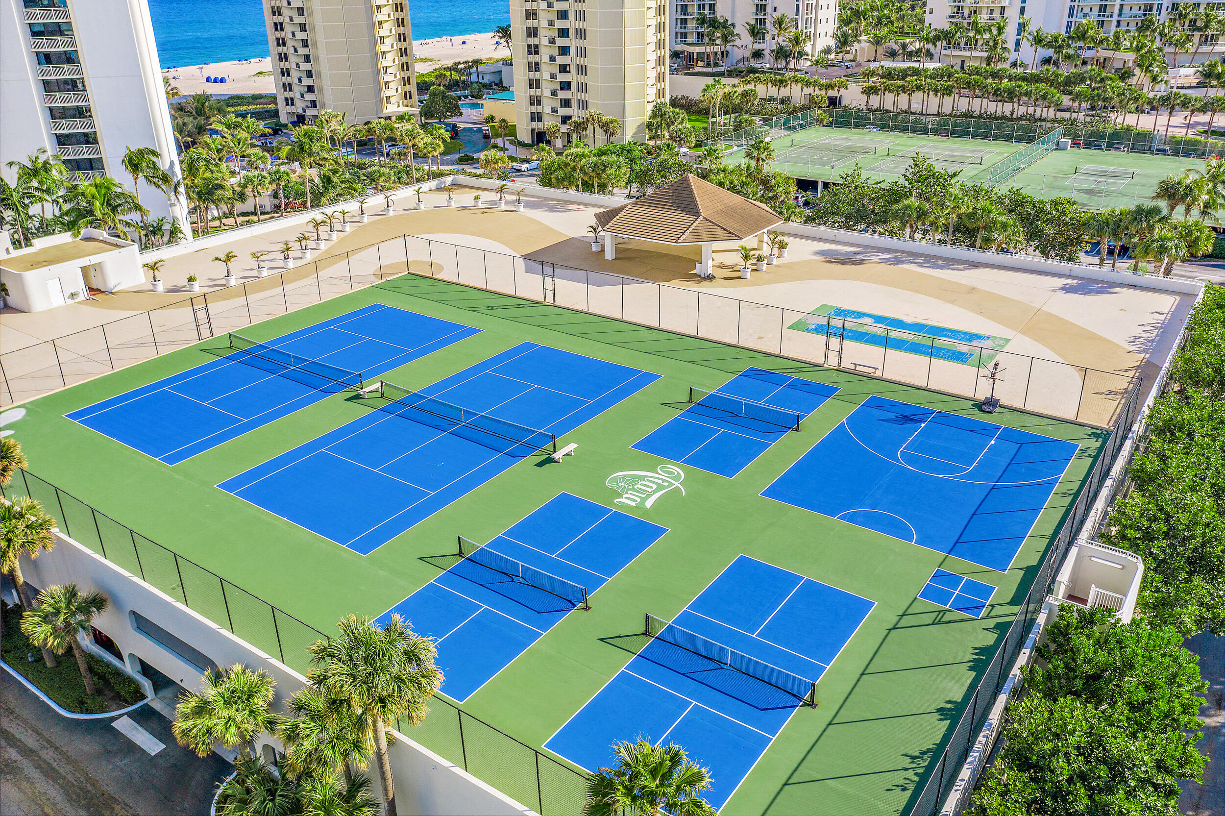 3000 N Ocean #17d Riviera Beach, FL 33404