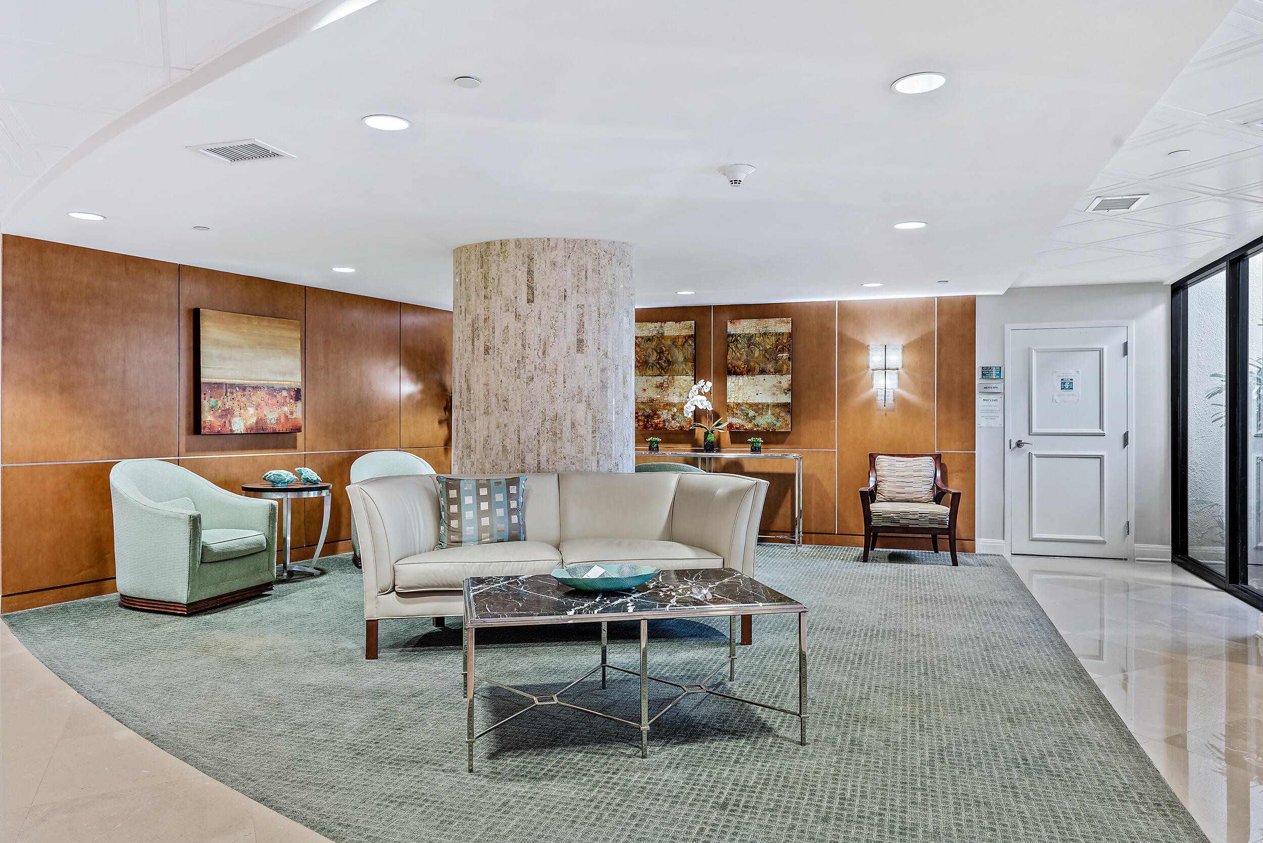 3000 N Ocean #17d Riviera Beach, FL 33404