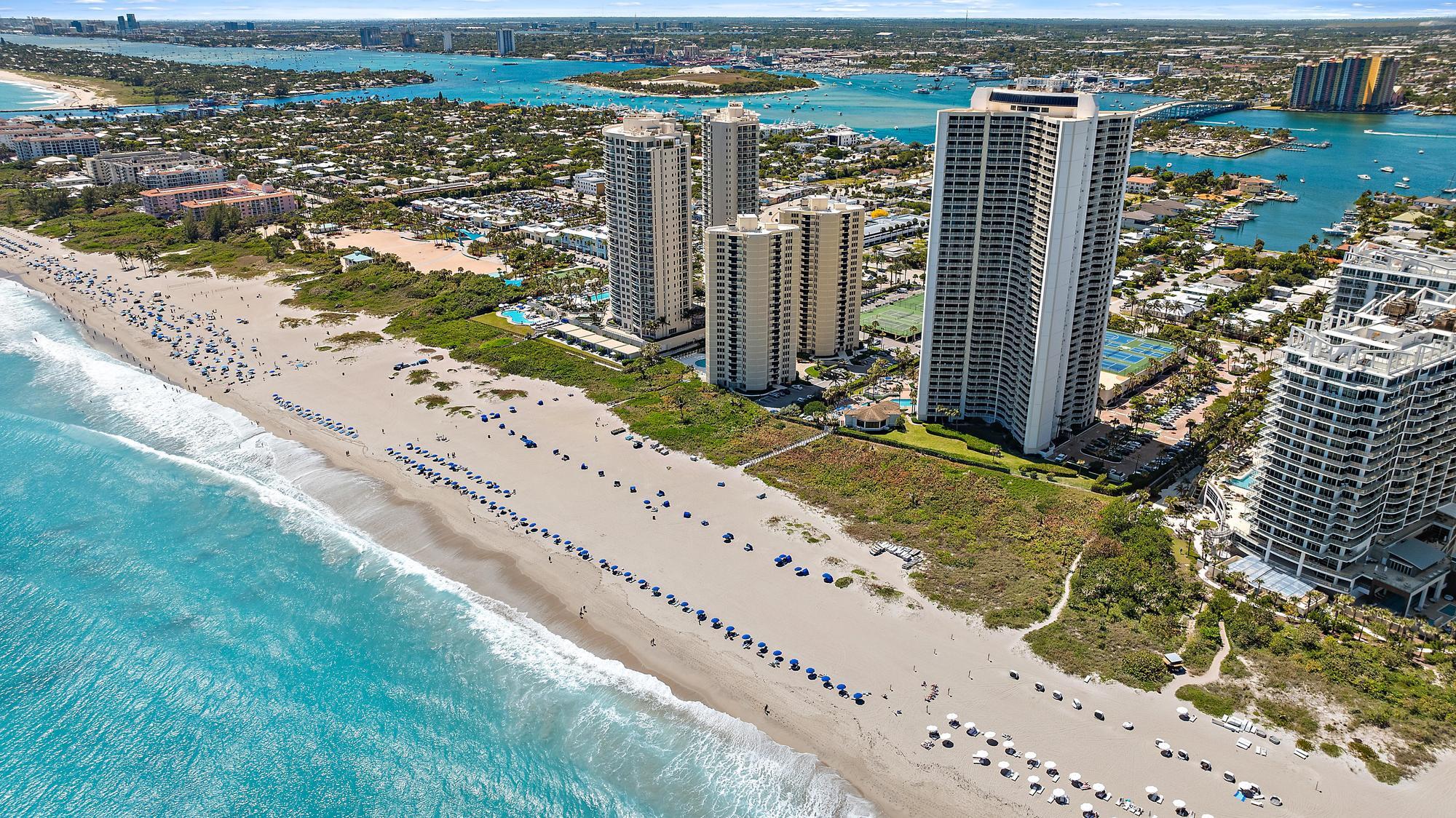 3000 N Ocean #17d Riviera Beach, FL 33404