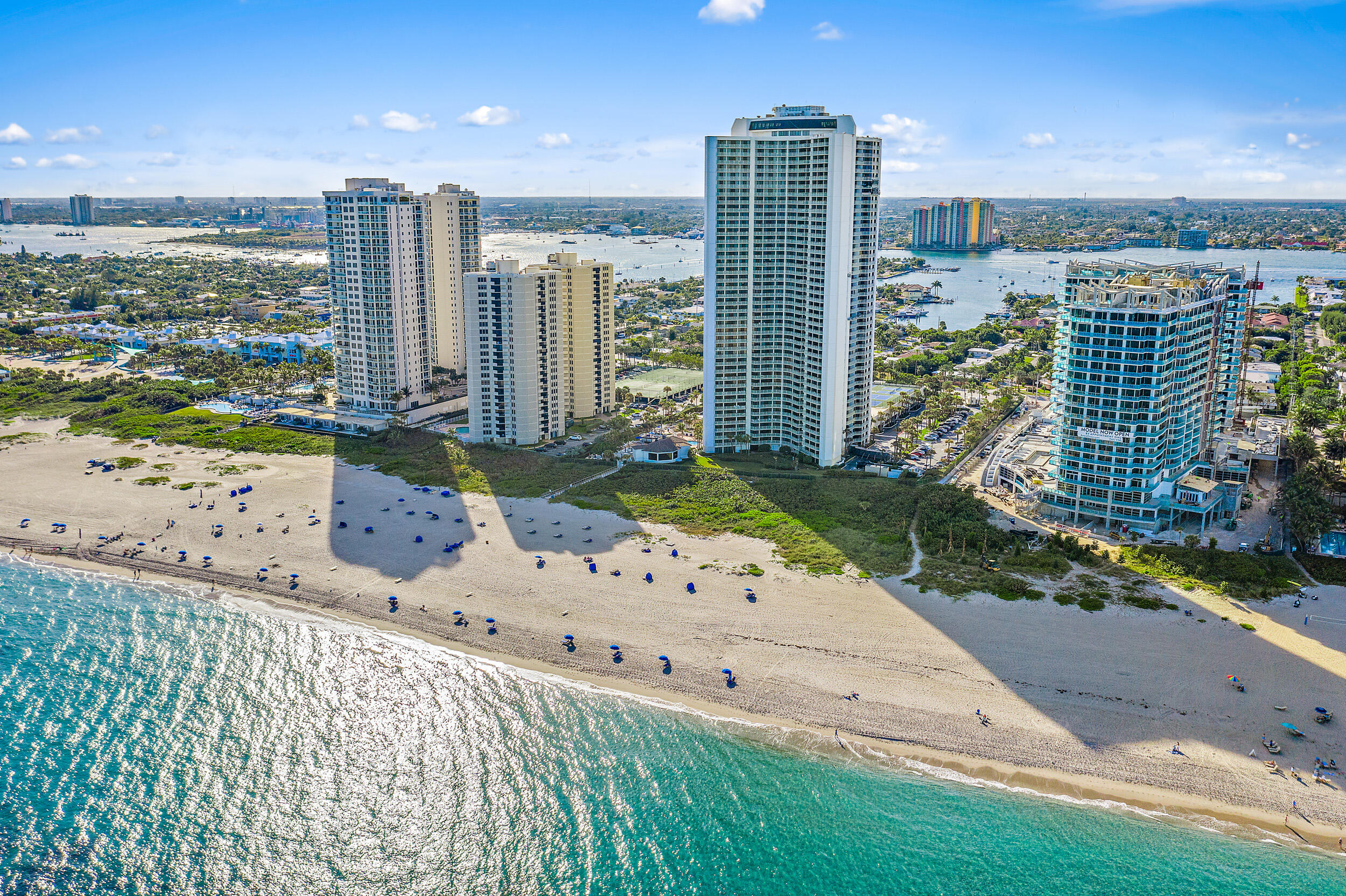 3000 N Ocean #17d Riviera Beach, FL 33404