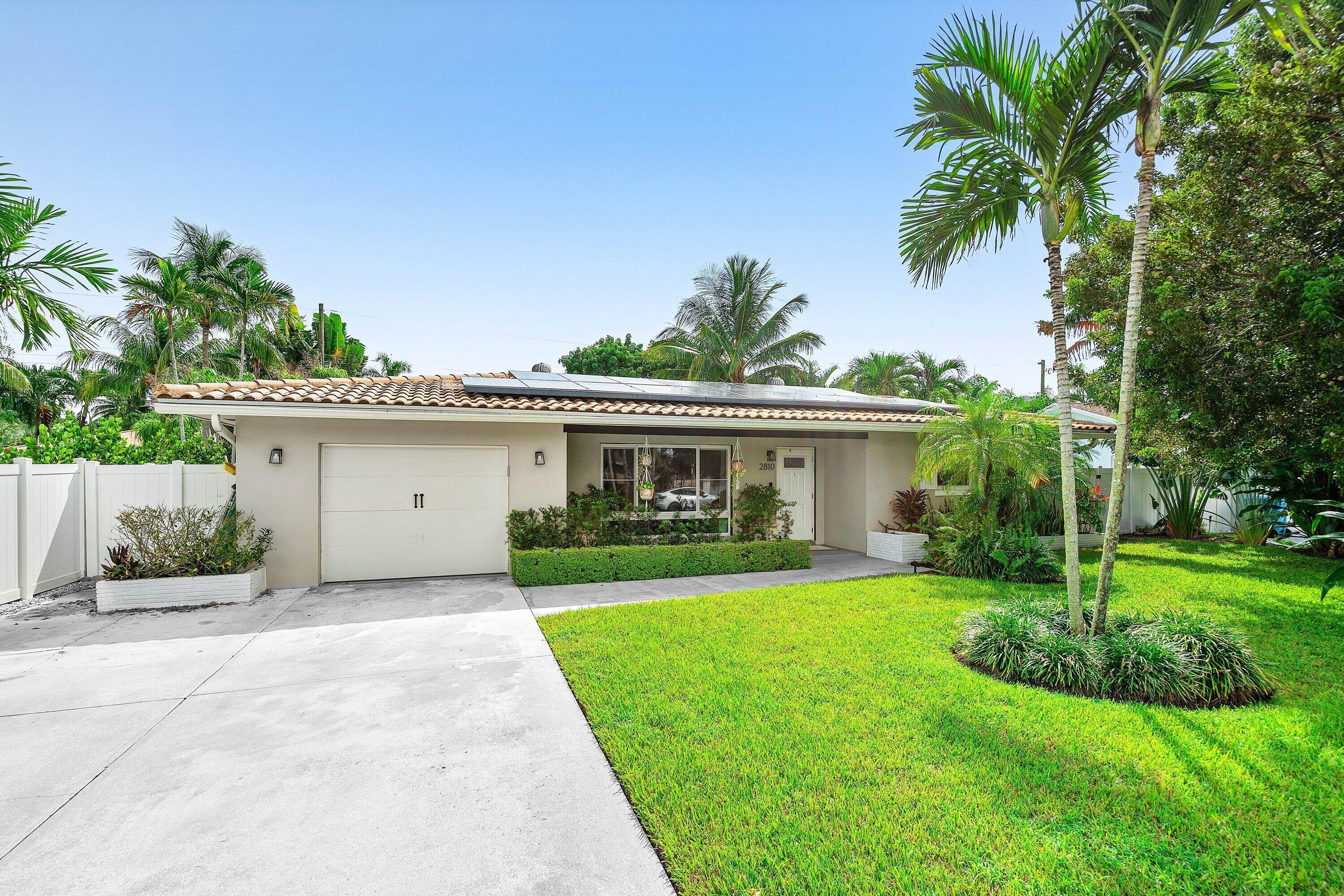 2810 SW 5th Boynton Beach, FL 33435