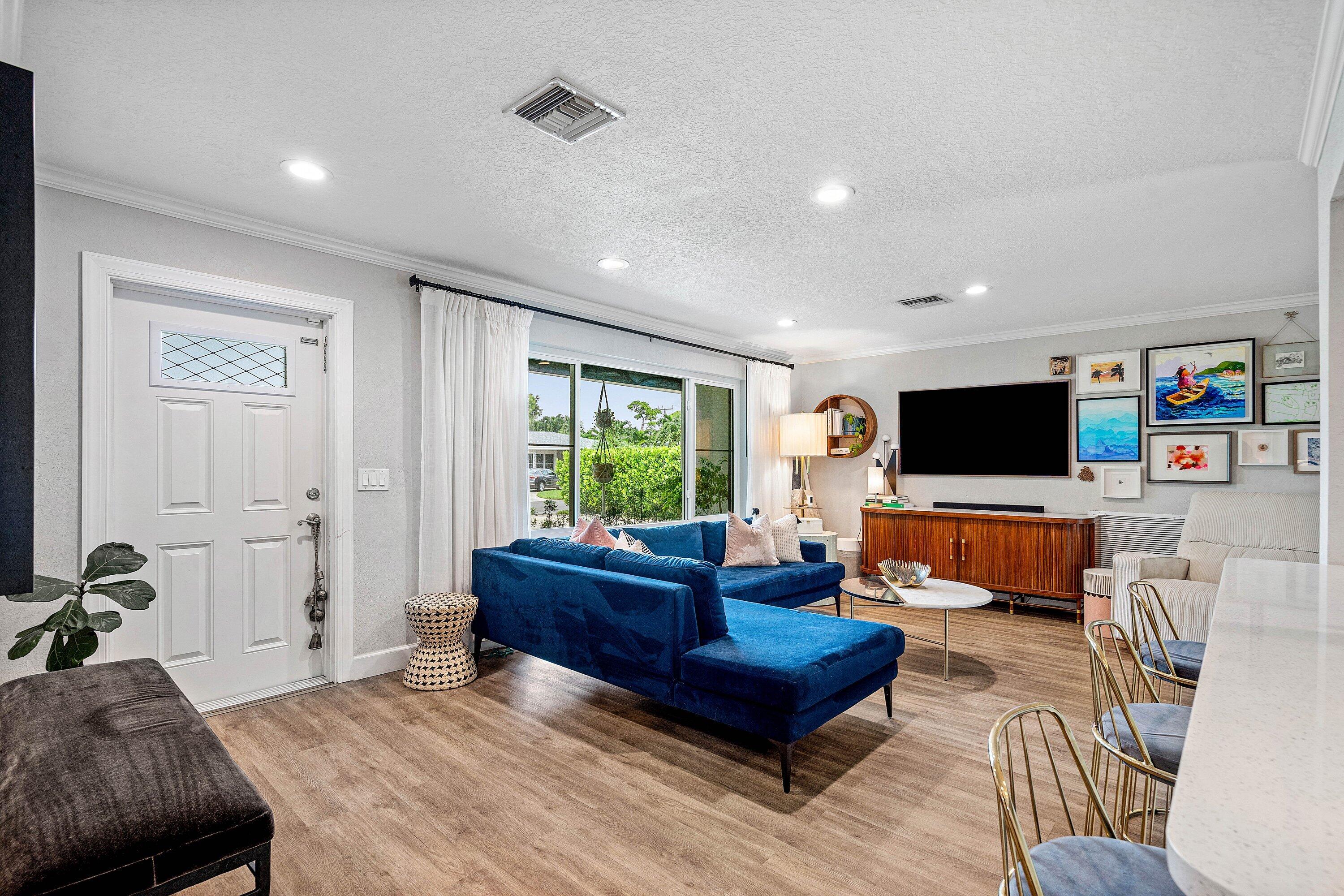 2810 SW 5th Boynton Beach, FL 33435