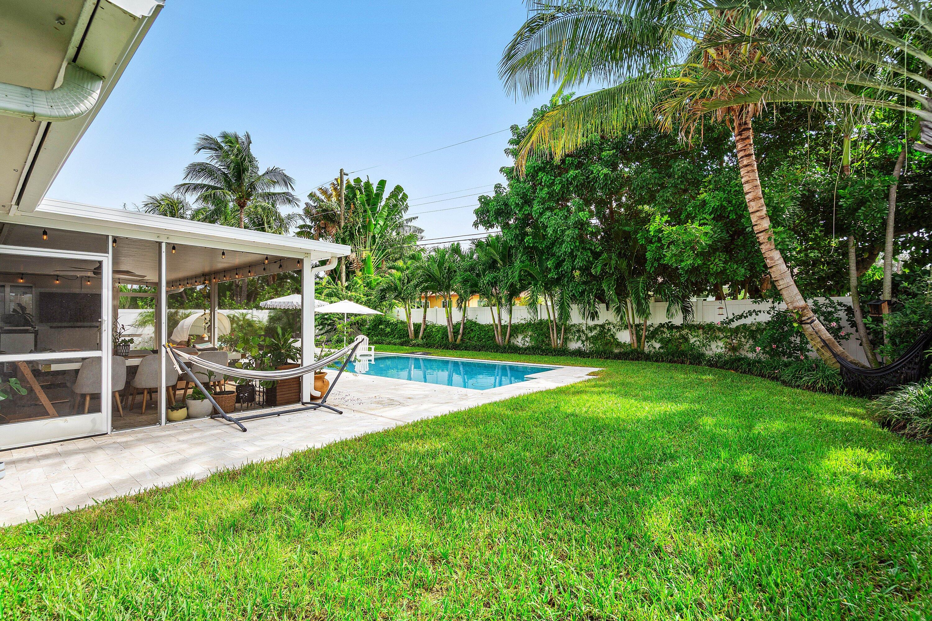 2810 SW 5th Boynton Beach, FL 33435