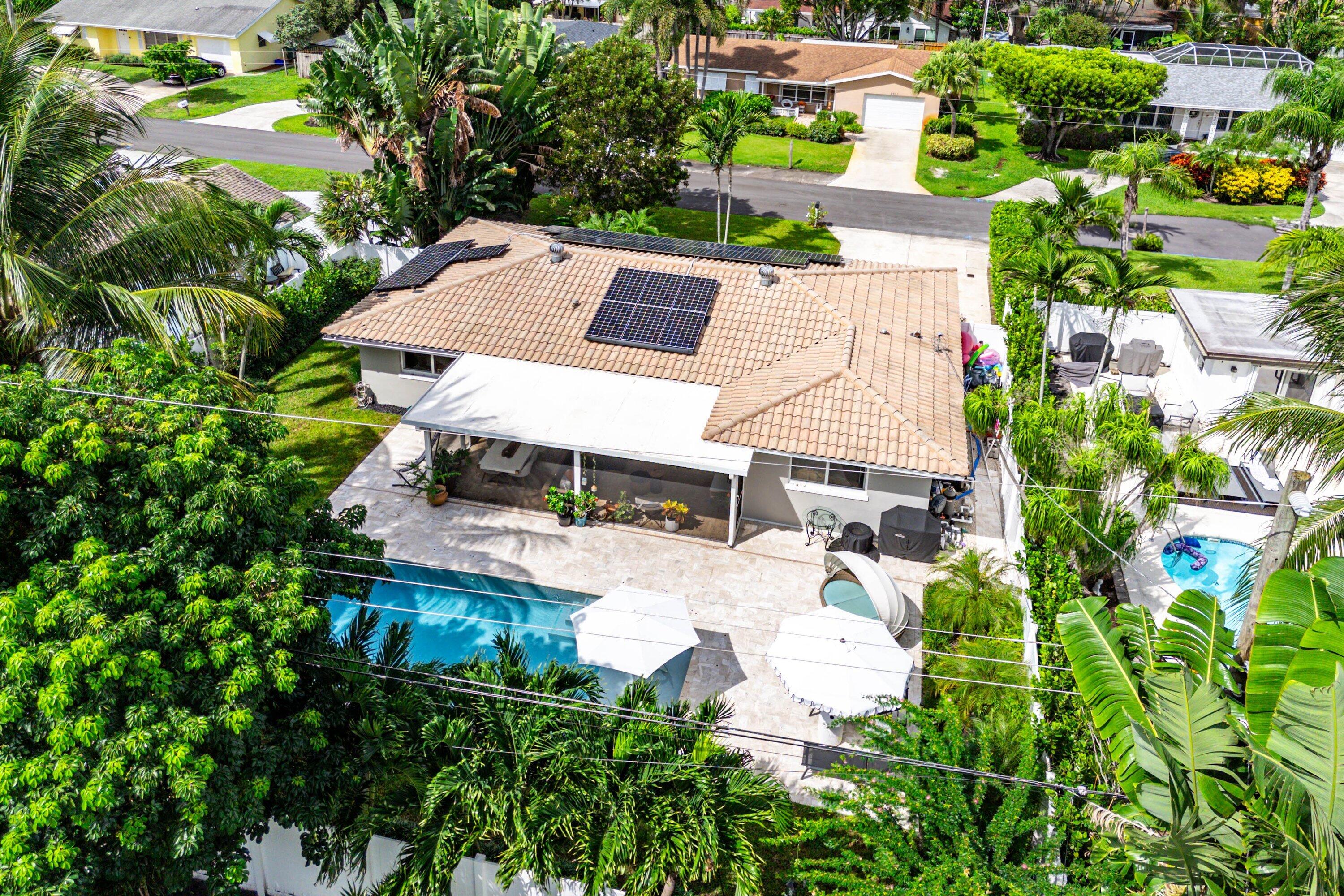 2810 SW 5th Boynton Beach, FL 33435