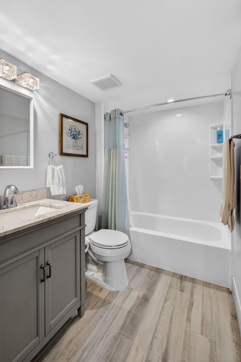 260 Village #5303 Tequesta, FL 33469