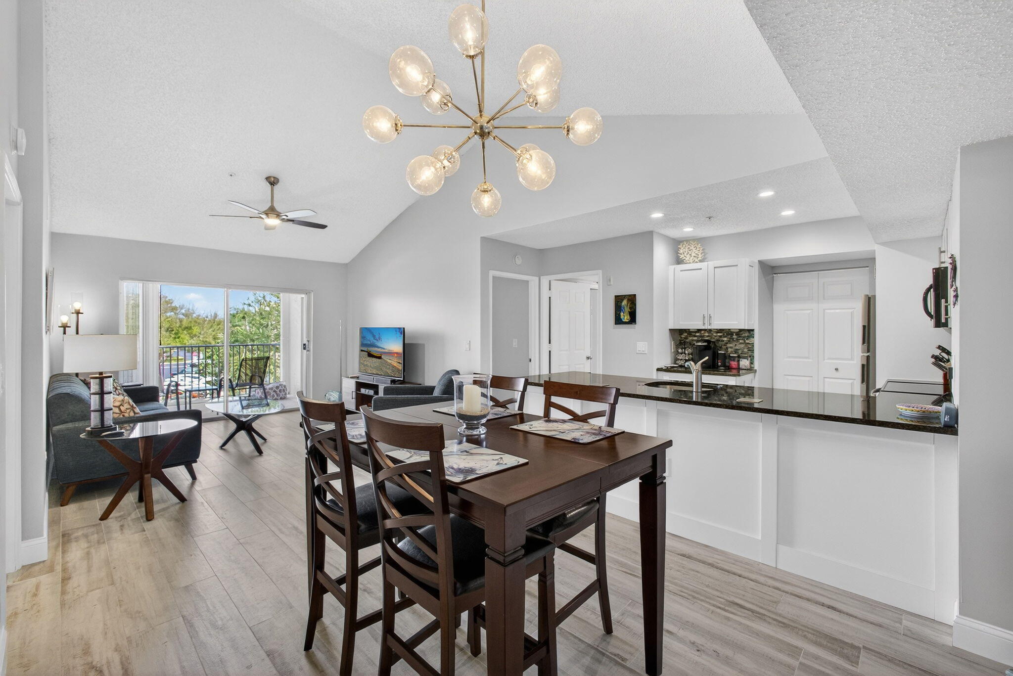 260 Village #5303 Tequesta, FL 33469