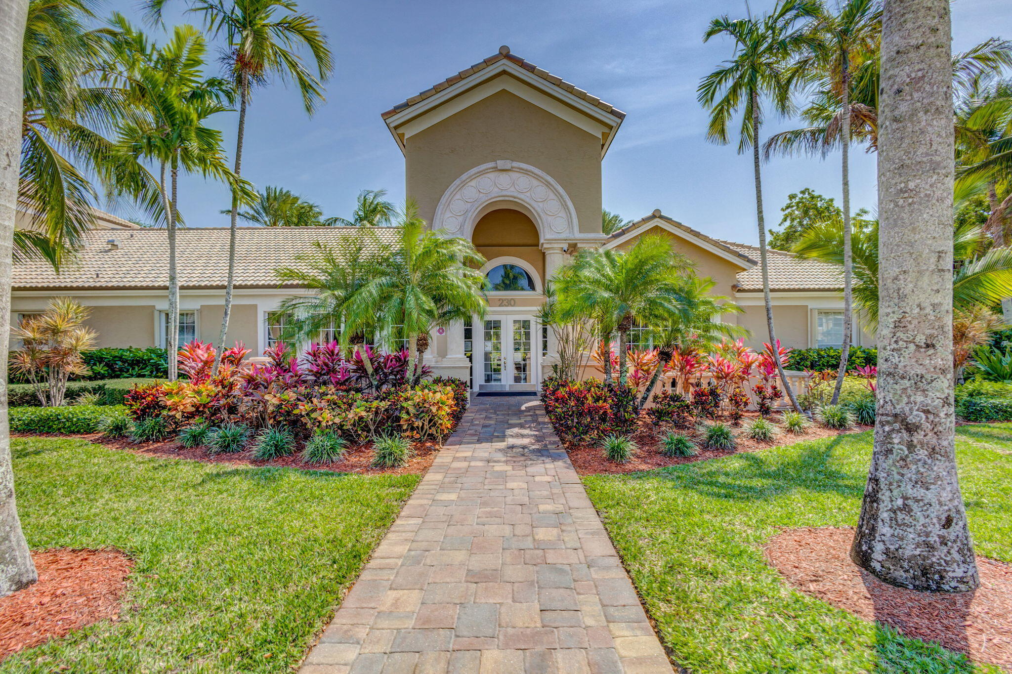 260 Village #5303 Tequesta, FL 33469