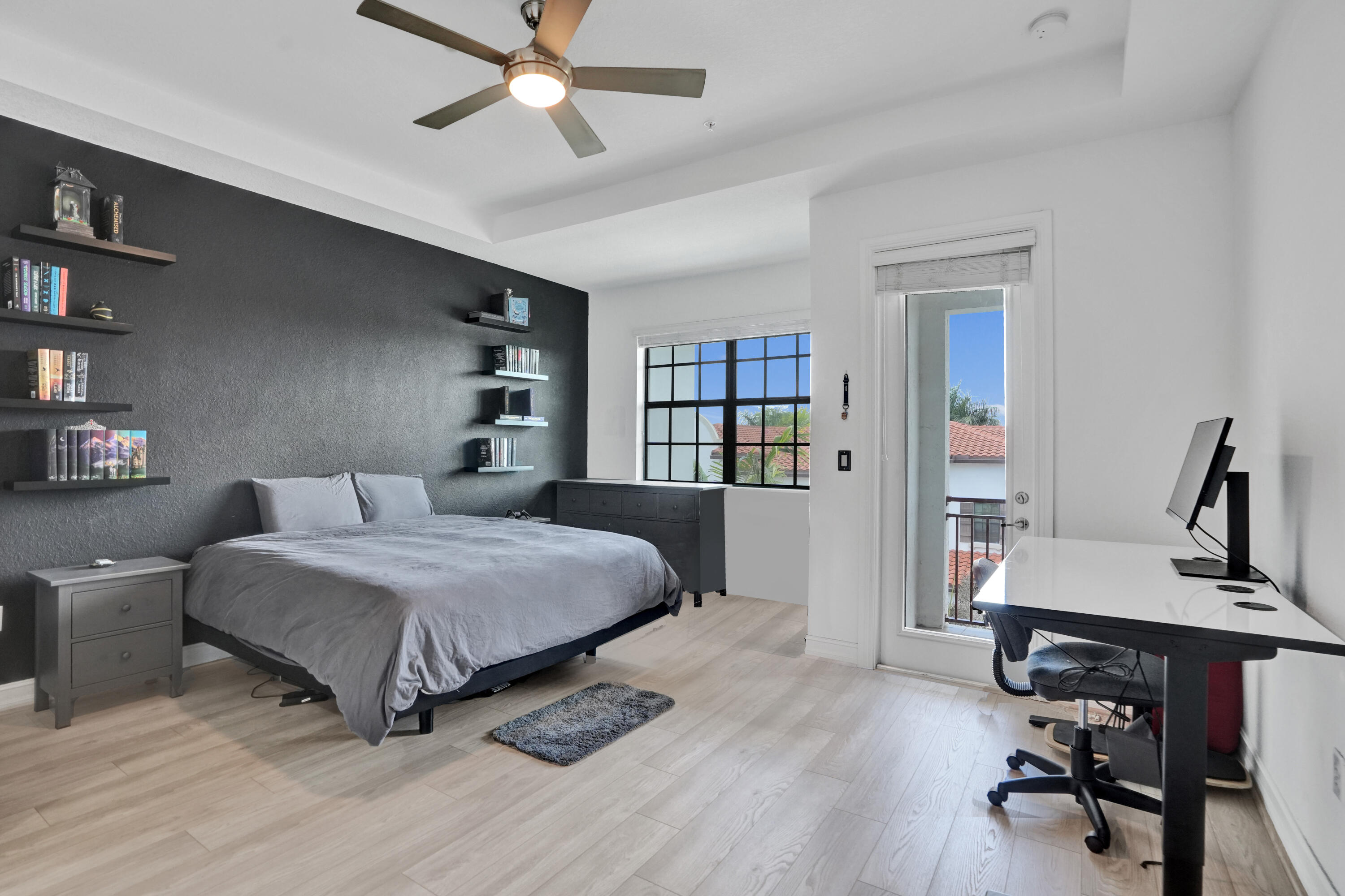 11621 SW 13th Pembroke Pines, FL 33025