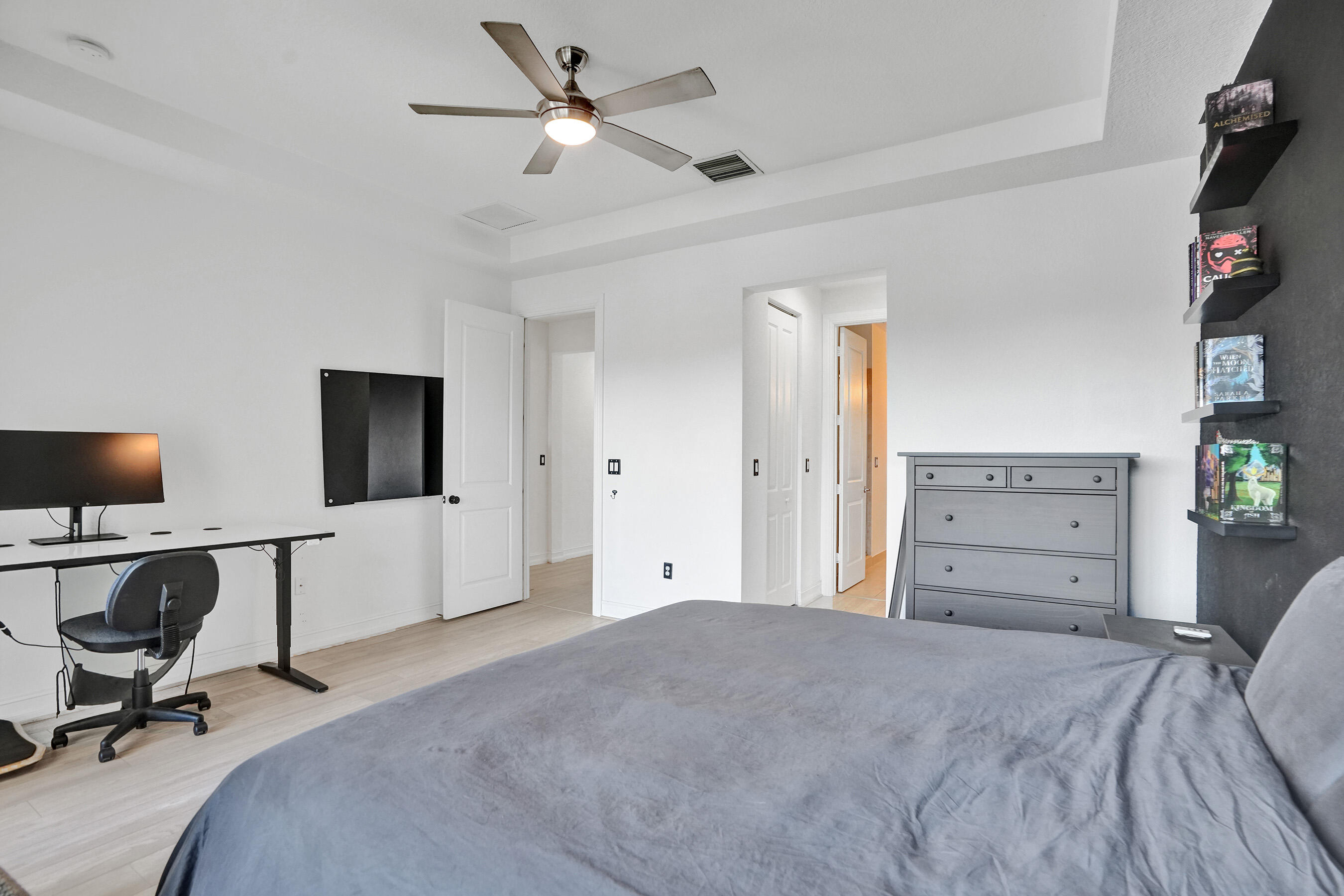 11621 SW 13th Pembroke Pines, FL 33025