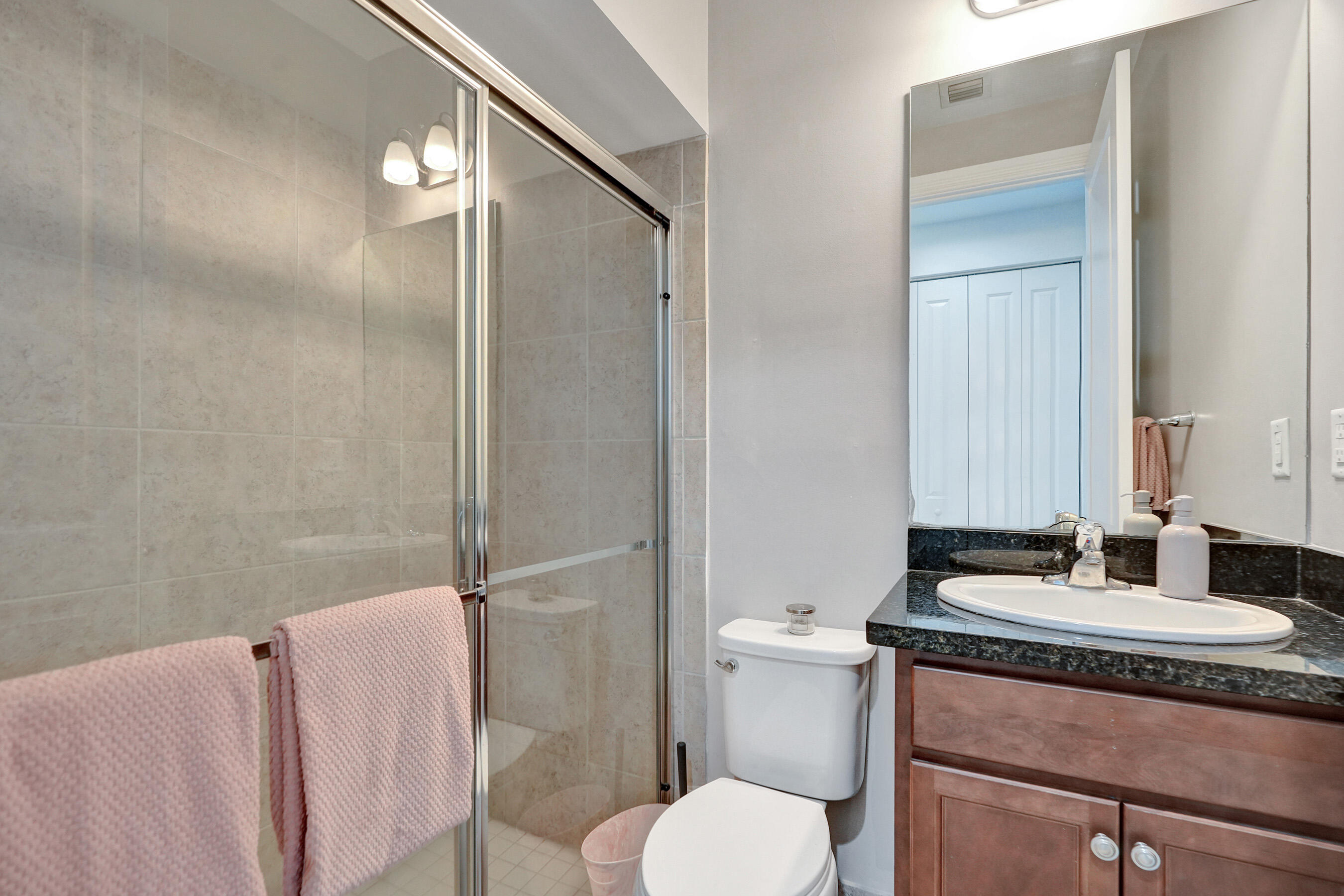 11621 SW 13th Pembroke Pines, FL 33025