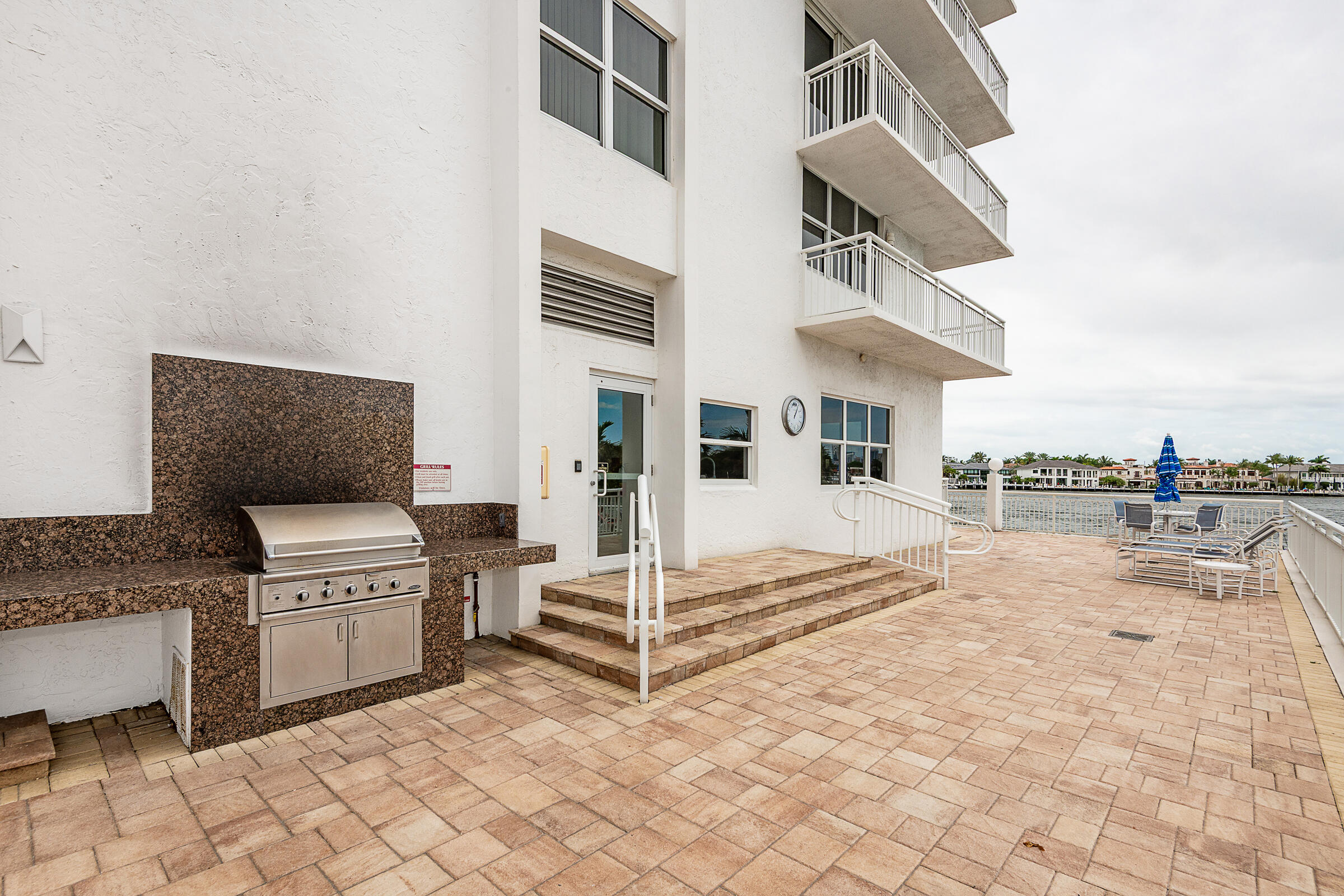 511 Bayshore #707 Fort Lauderdale, FL 33304