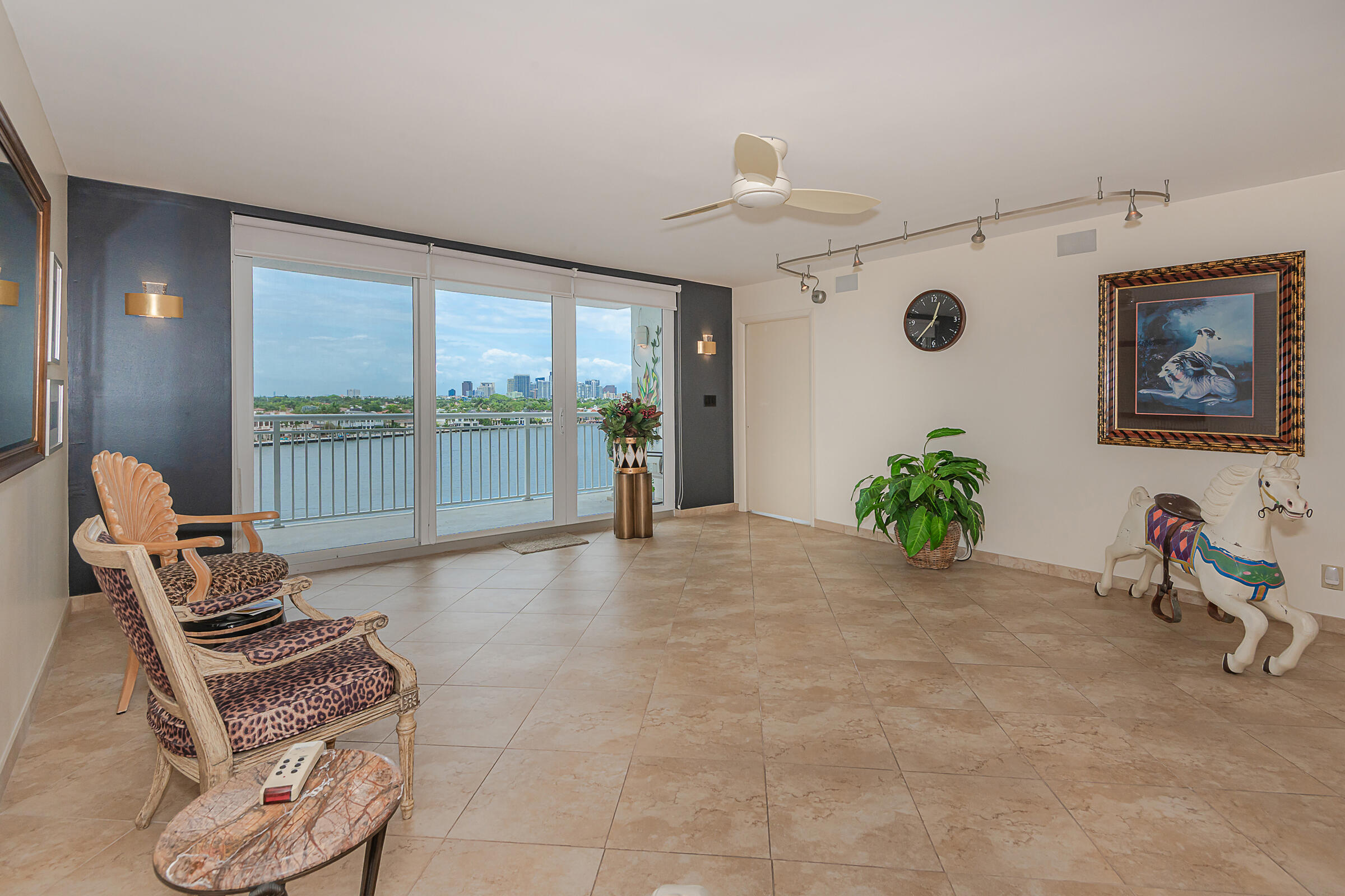 511 Bayshore #707 Fort Lauderdale, FL 33304