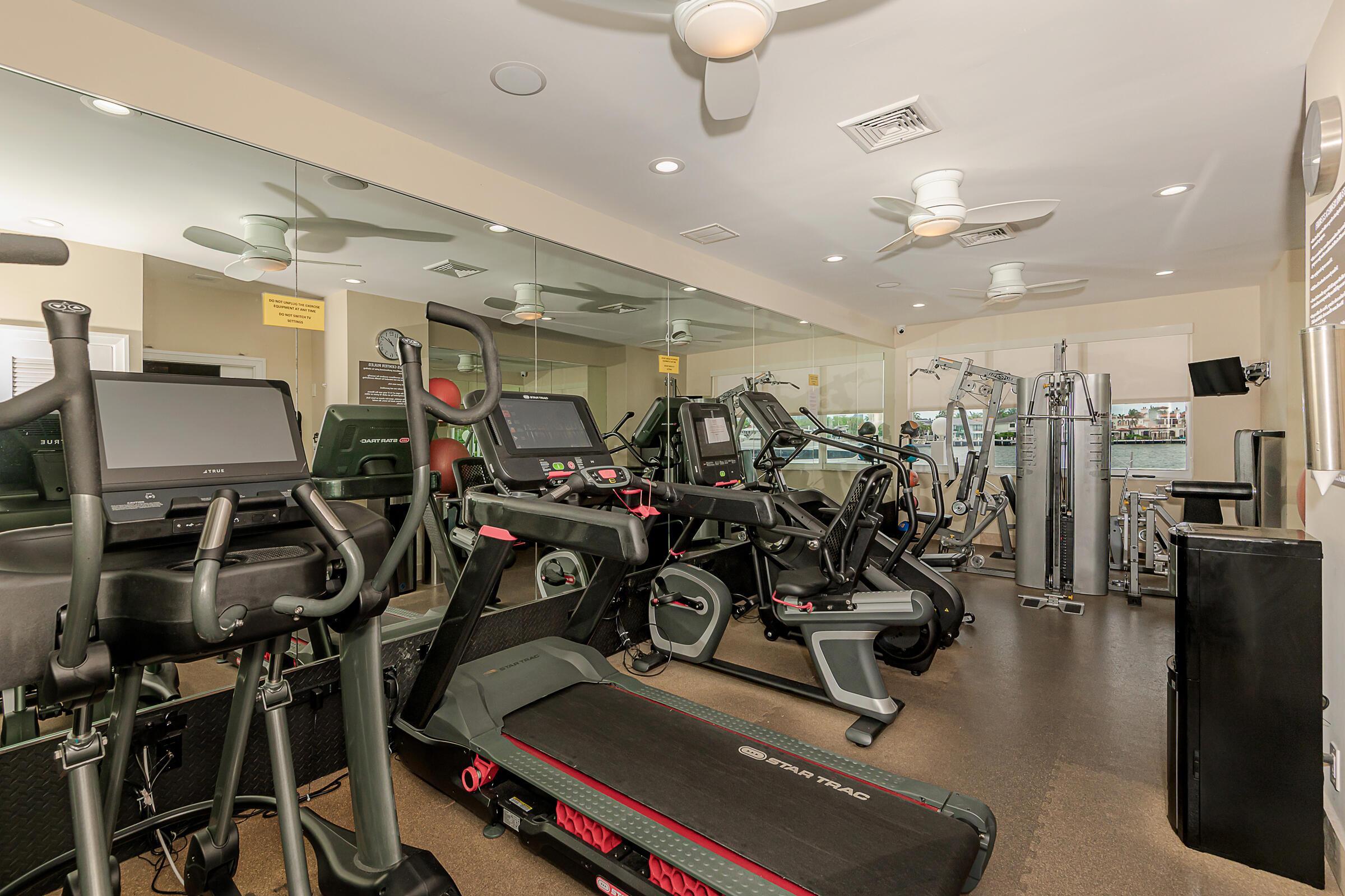 511 Bayshore #707 Fort Lauderdale, FL 33304