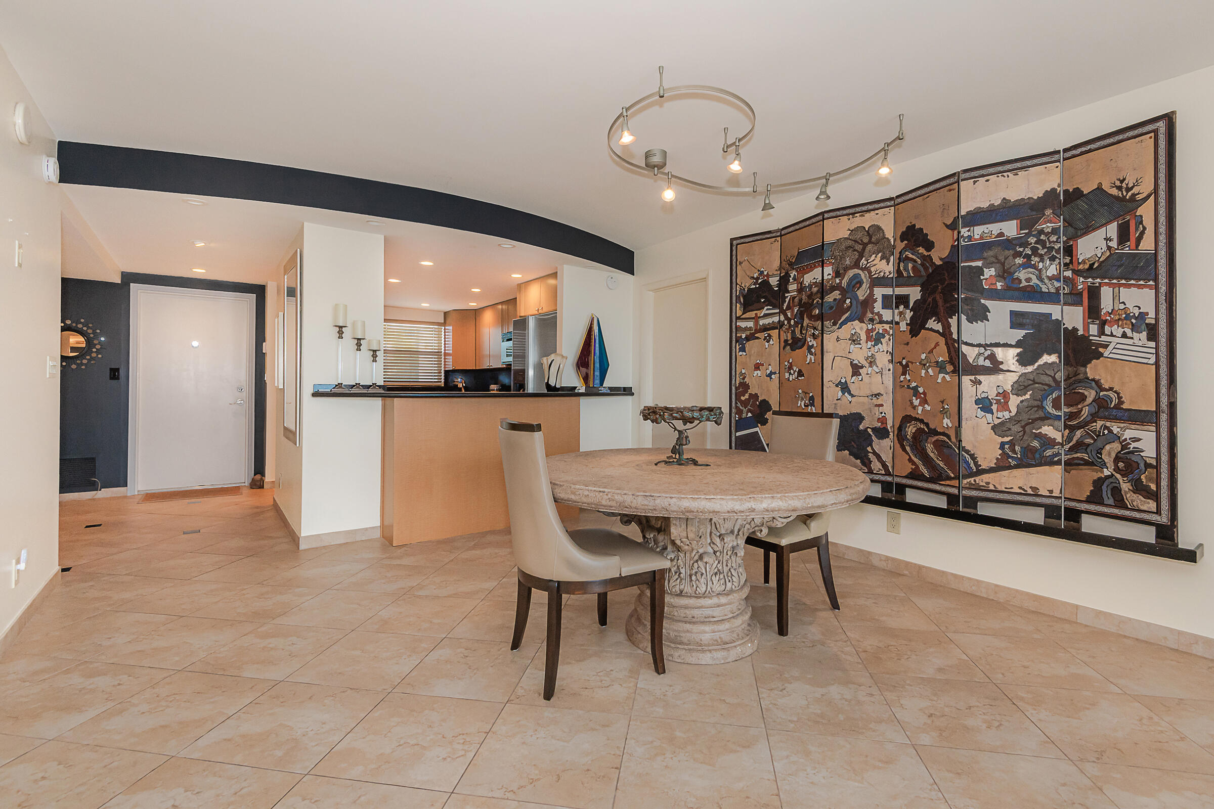 511 Bayshore #707 Fort Lauderdale, FL 33304