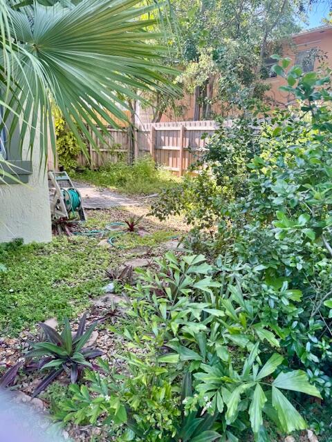 103 NE 14th #5 Fort Lauderdale, FL 33301