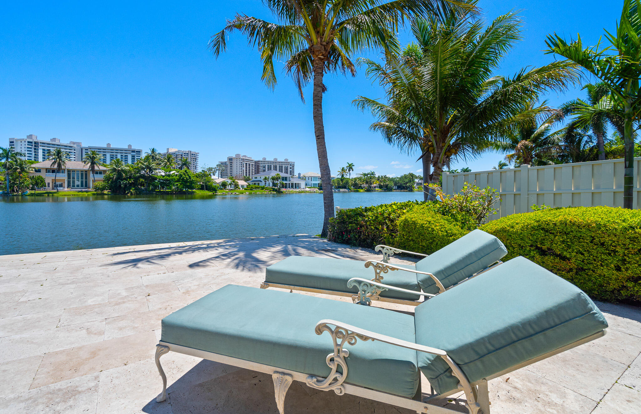 57 Cayuga Sea Ranch Lakes, FL 33308