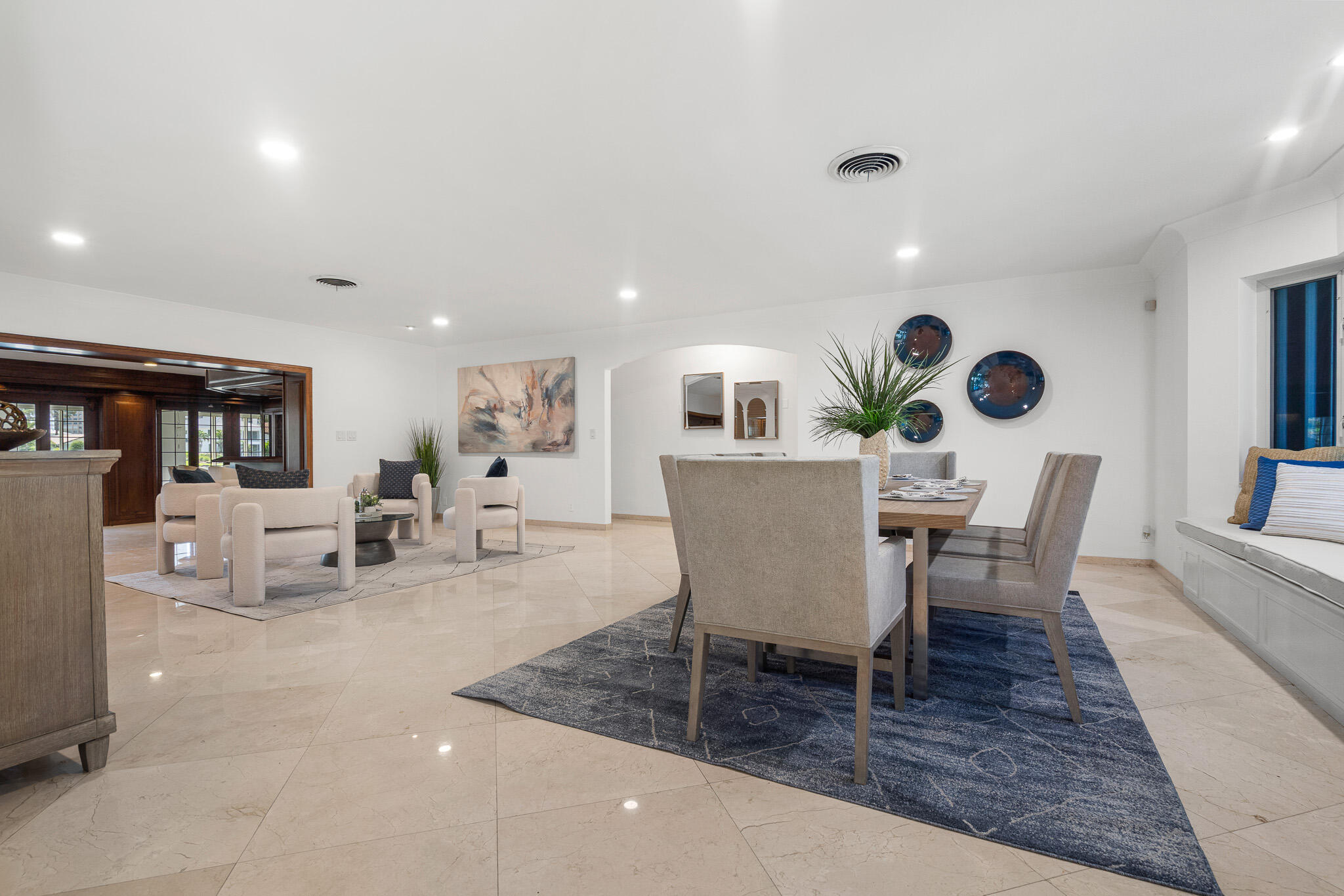 57 Cayuga Sea Ranch Lakes, FL 33308