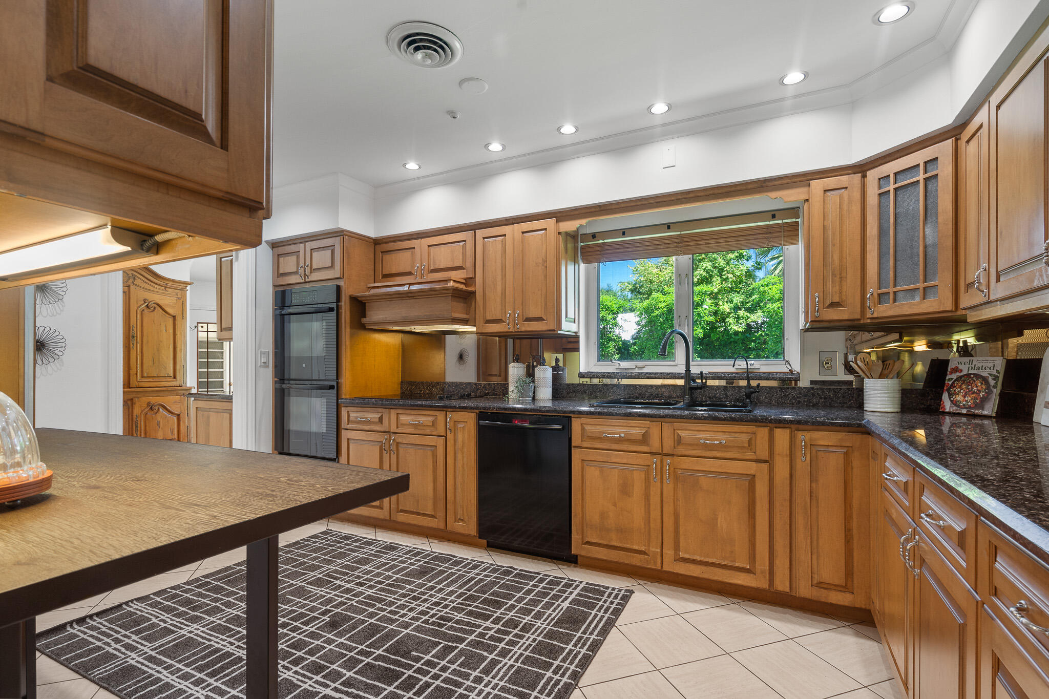 57 Cayuga Sea Ranch Lakes, FL 33308