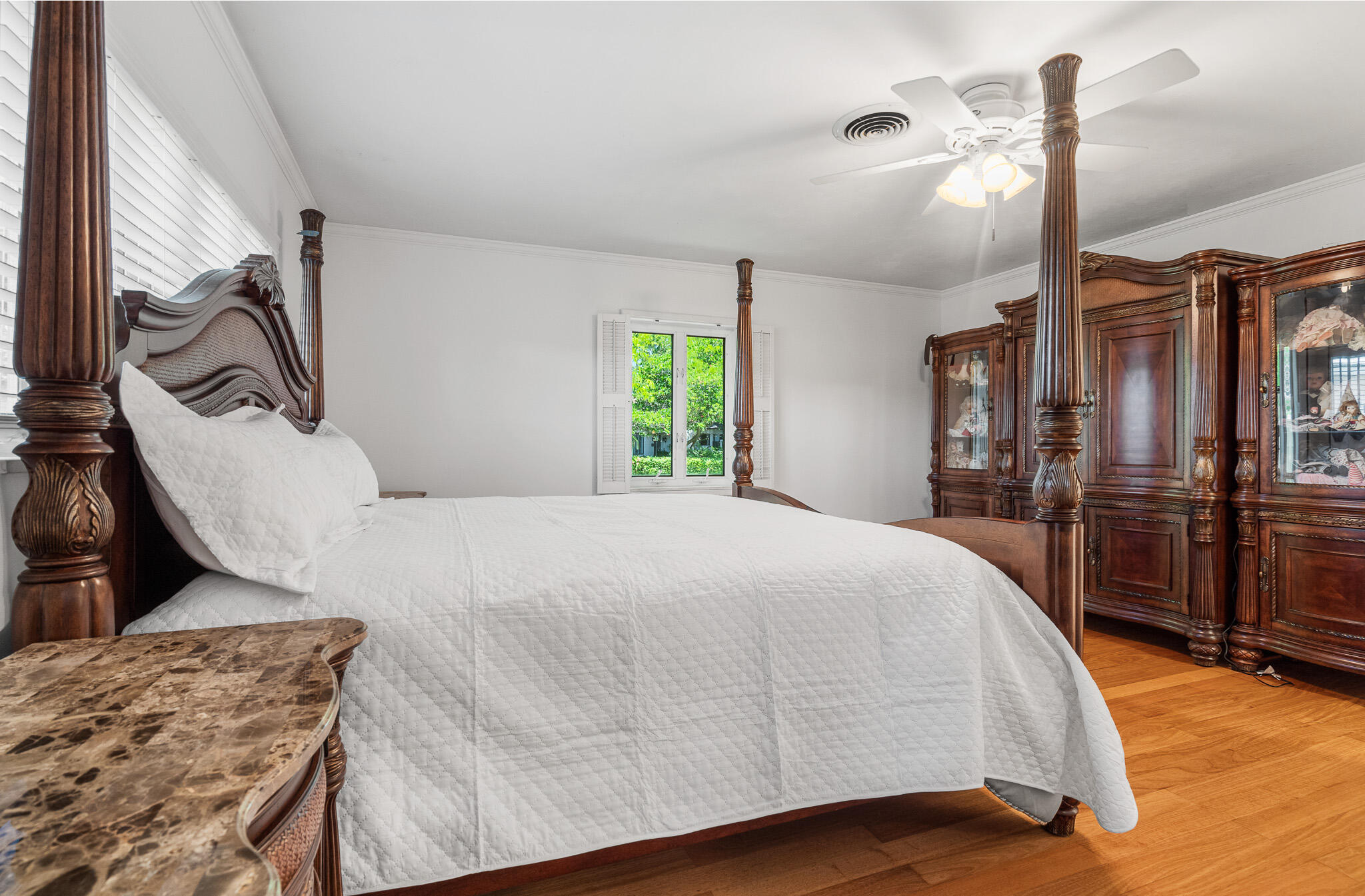 57 Cayuga Sea Ranch Lakes, FL 33308