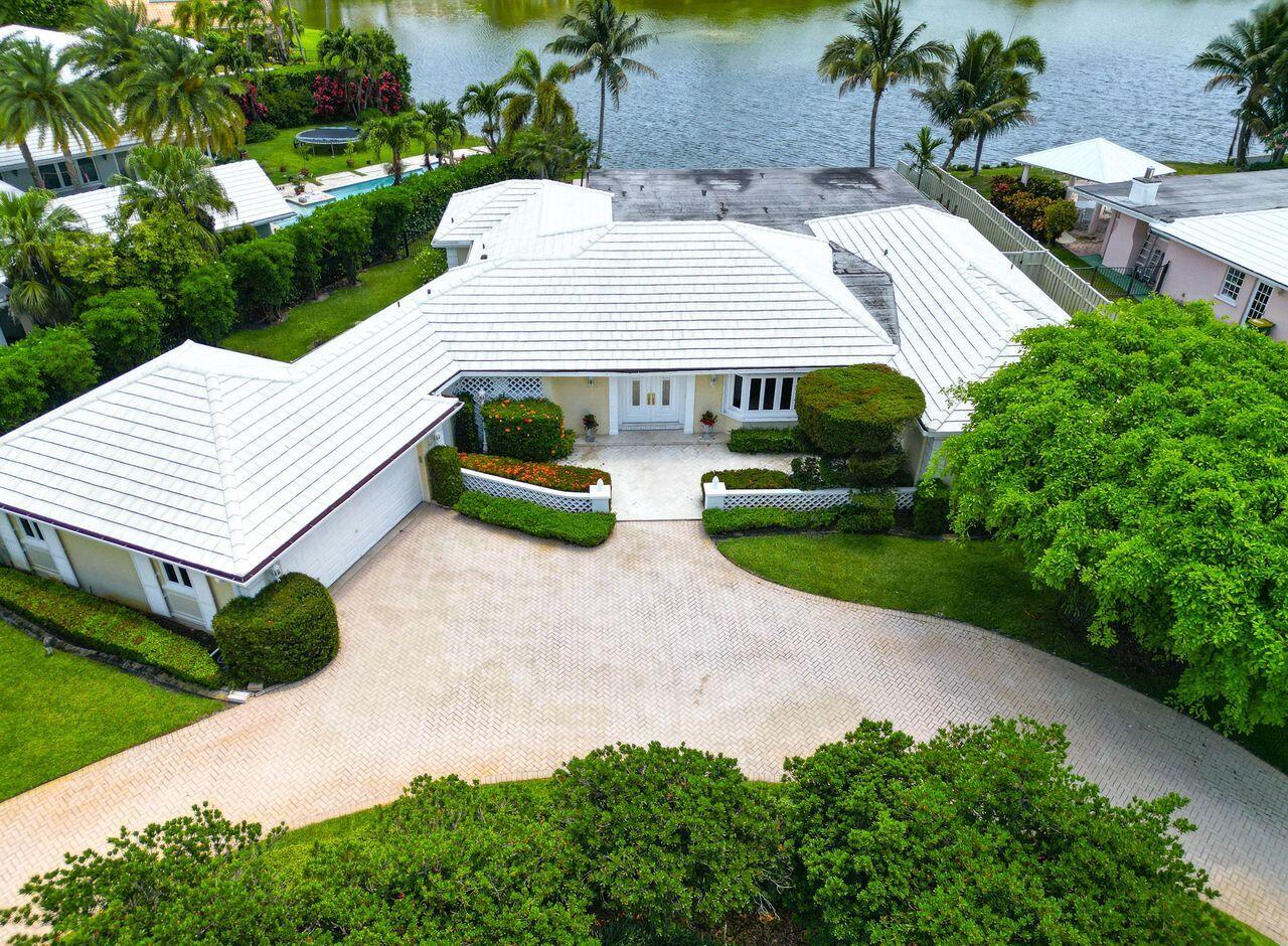57 Cayuga Sea Ranch Lakes, FL 33308