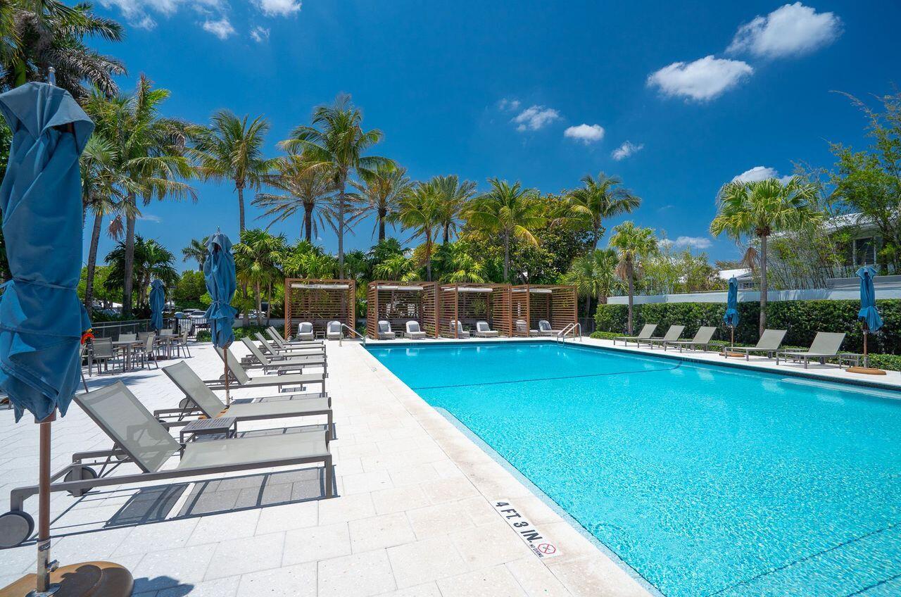 57 Cayuga Sea Ranch Lakes, FL 33308