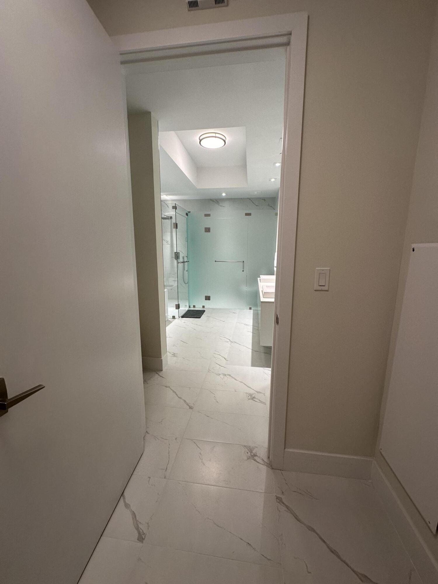 3100 N Ocean #H-1701 Riviera Beach, FL 33404