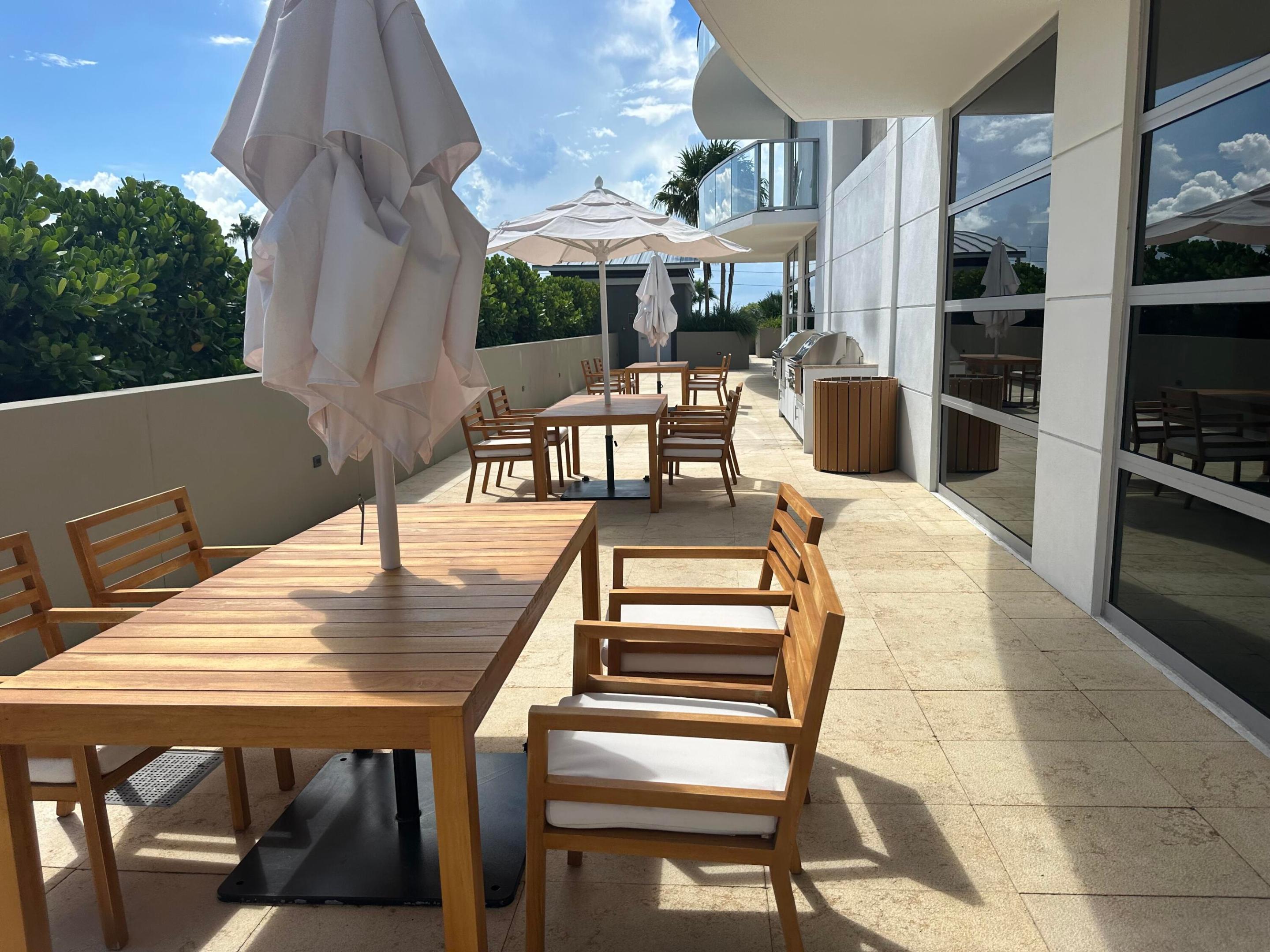 3100 N Ocean #H-1701 Riviera Beach, FL 33404