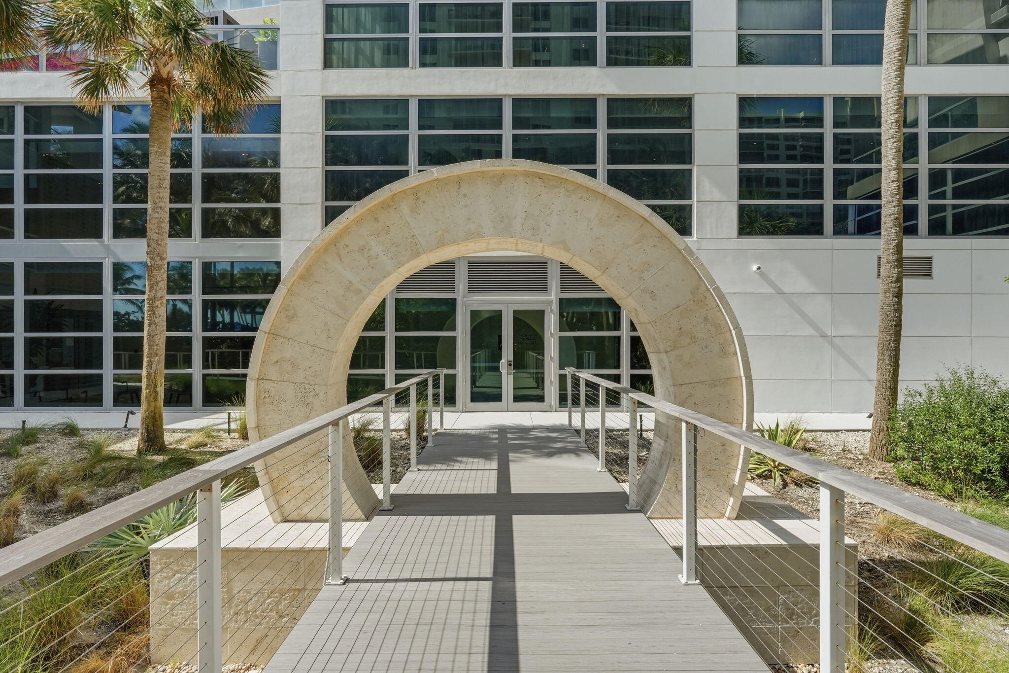 3100 N Ocean #H-1701 Riviera Beach, FL 33404