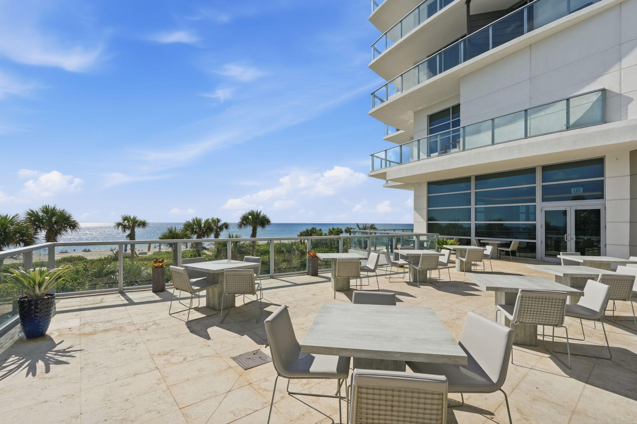 3100 N Ocean #H-1701 Riviera Beach, FL 33404