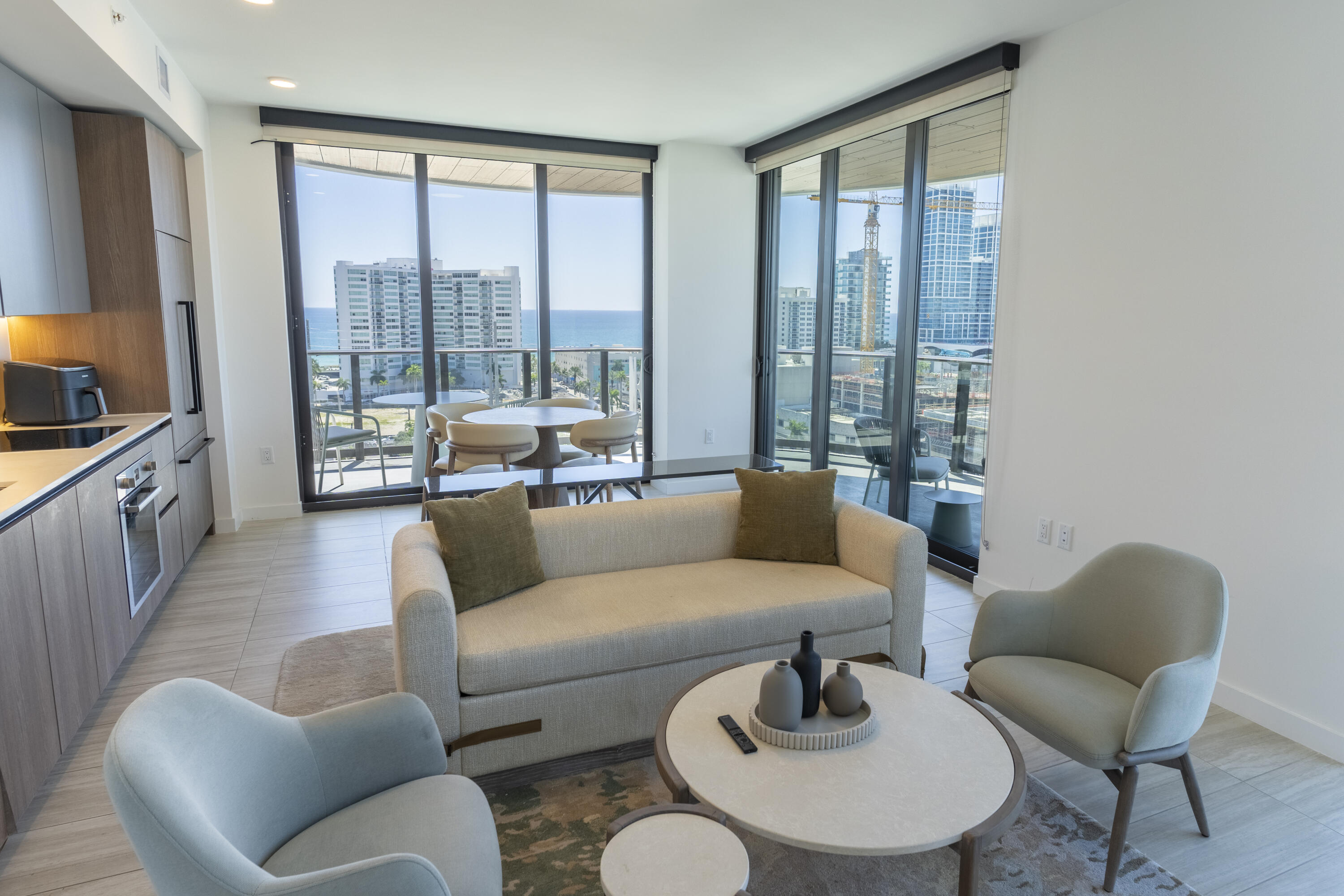 580 72nd #1102 Miami Beach, FL 33141