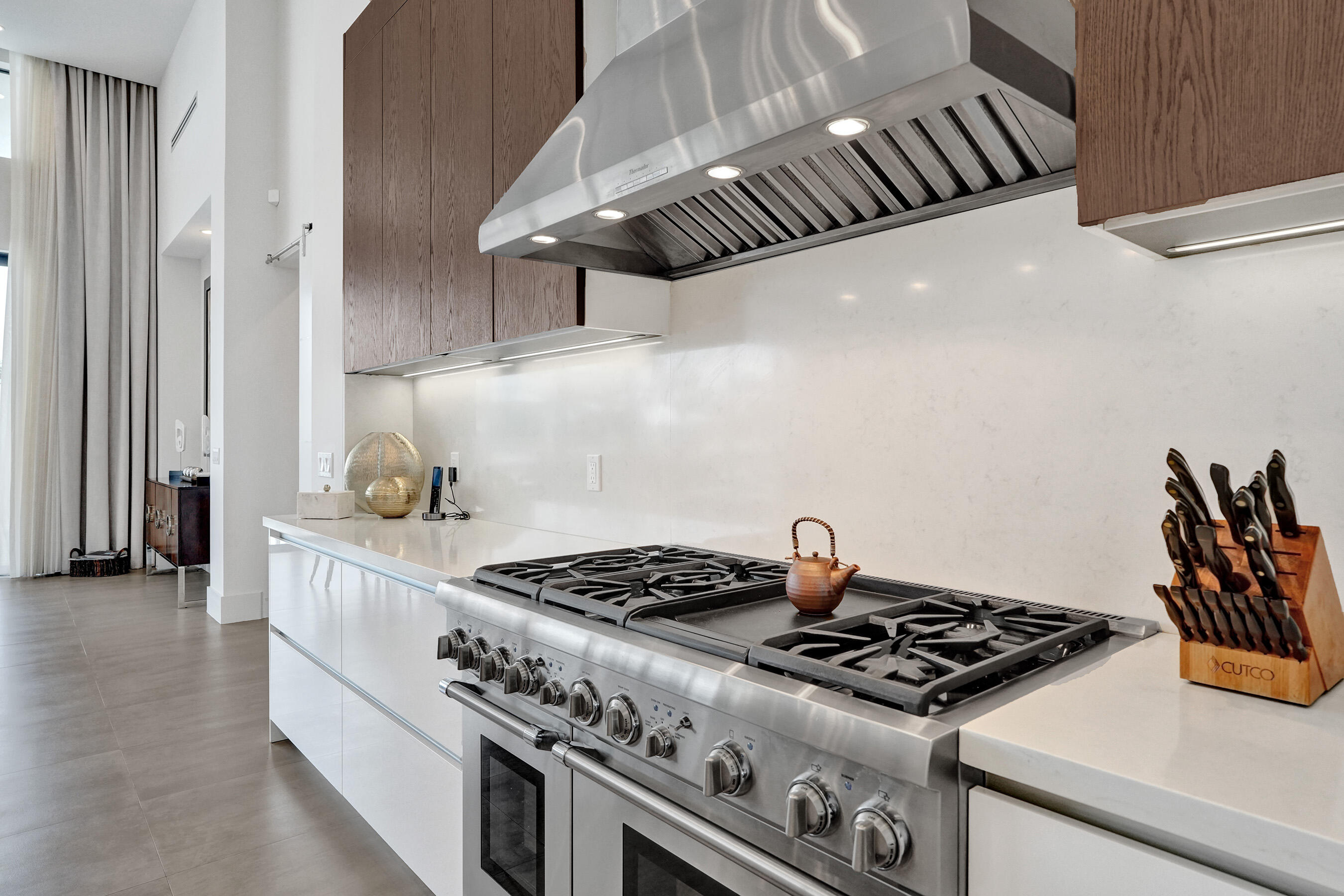 2816 NE 38th Fort Lauderdale, FL 33308