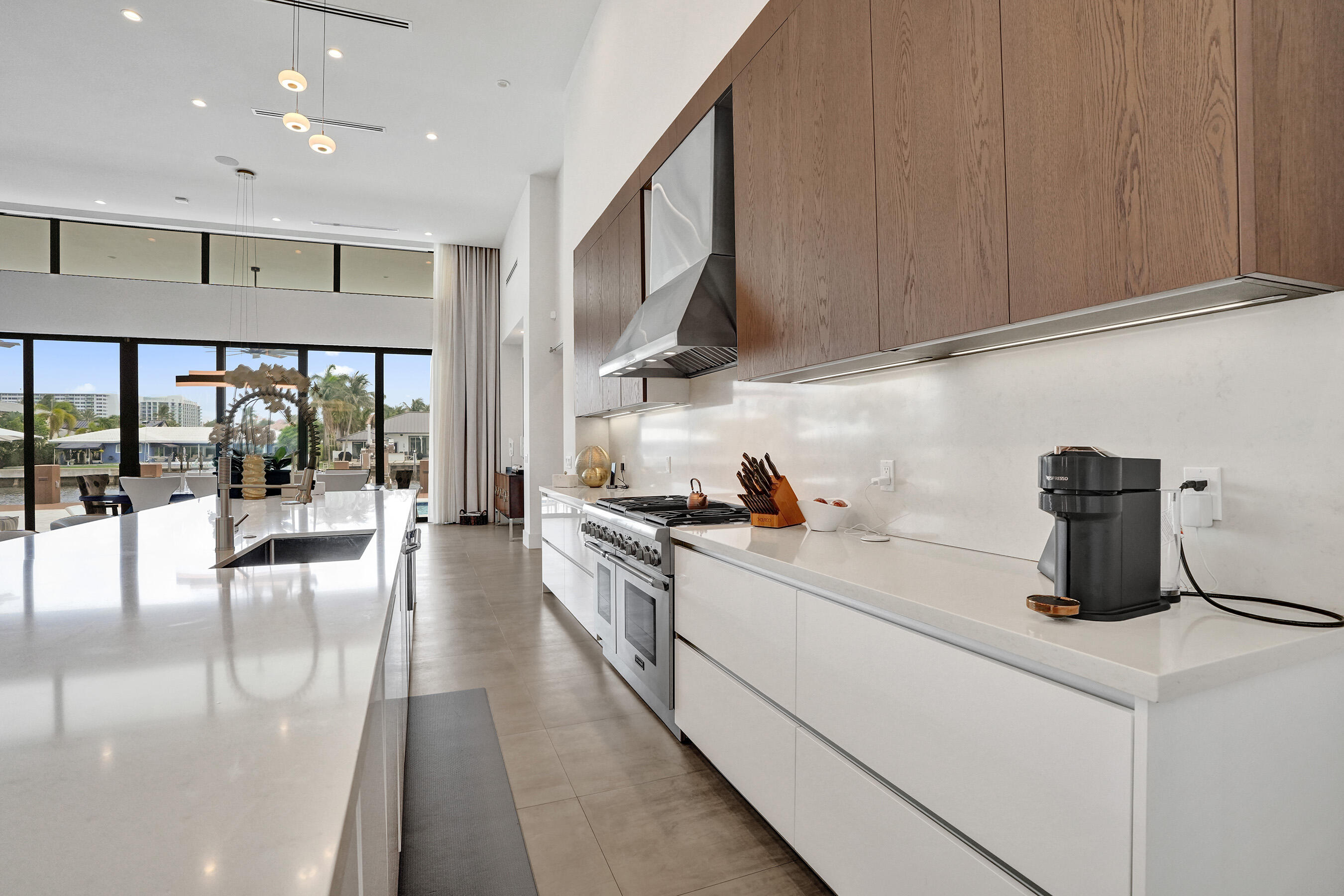 2816 NE 38th Fort Lauderdale, FL 33308