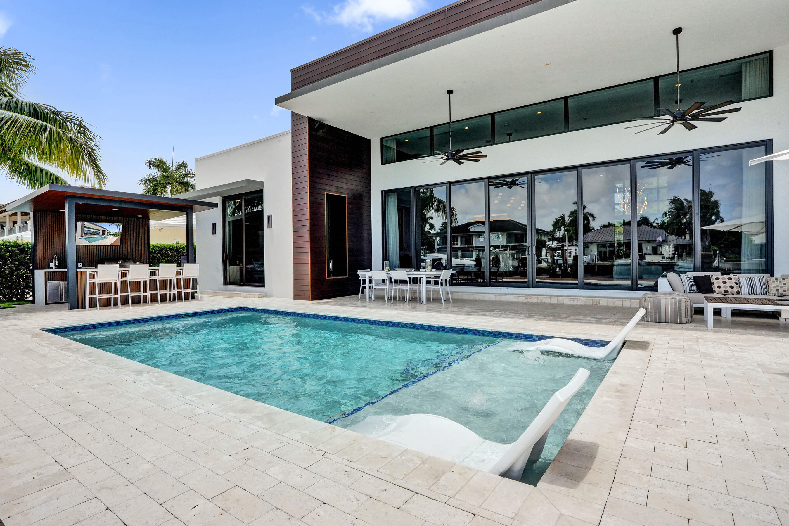 2816 NE 38th Fort Lauderdale, FL 33308