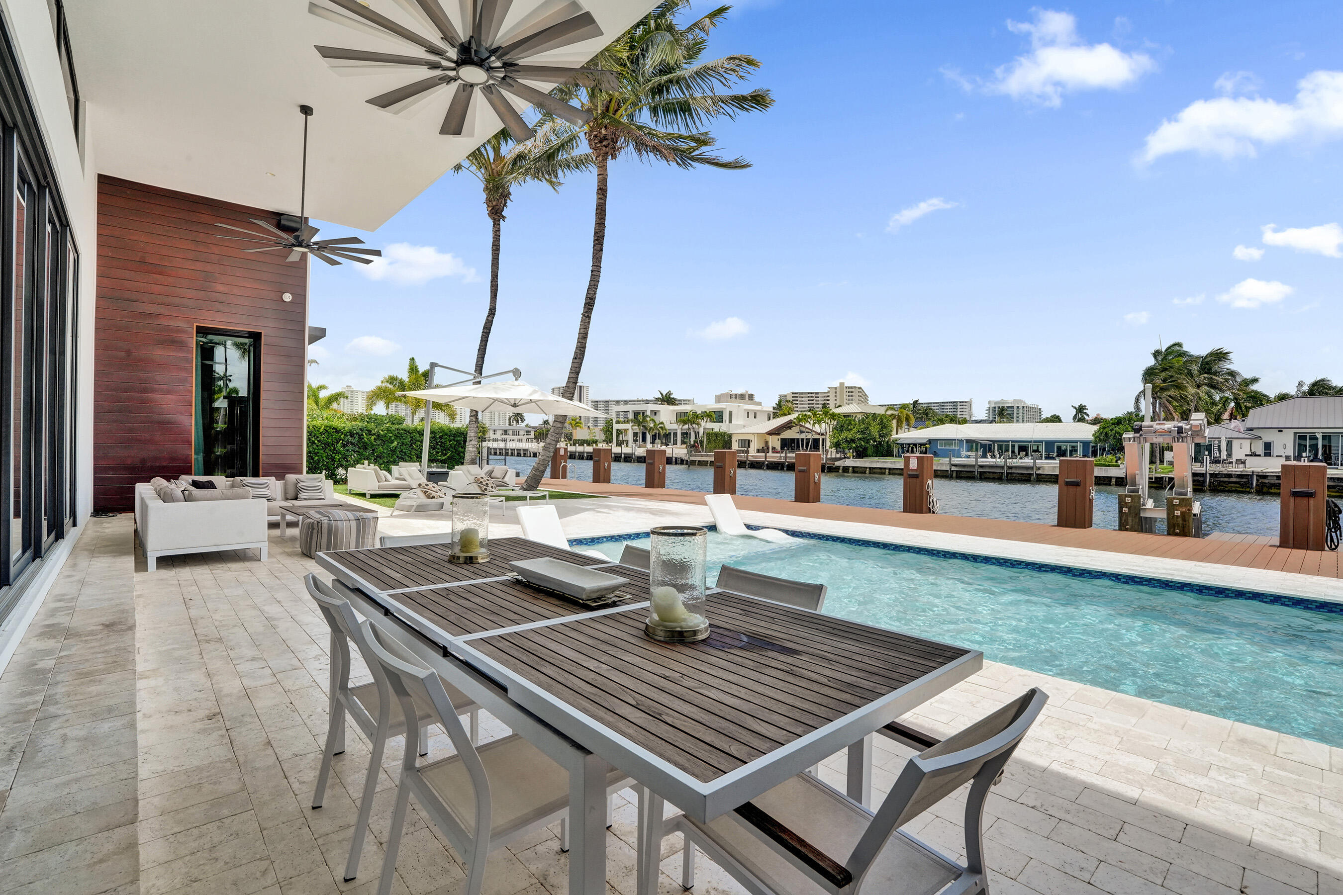 2816 NE 38th Fort Lauderdale, FL 33308