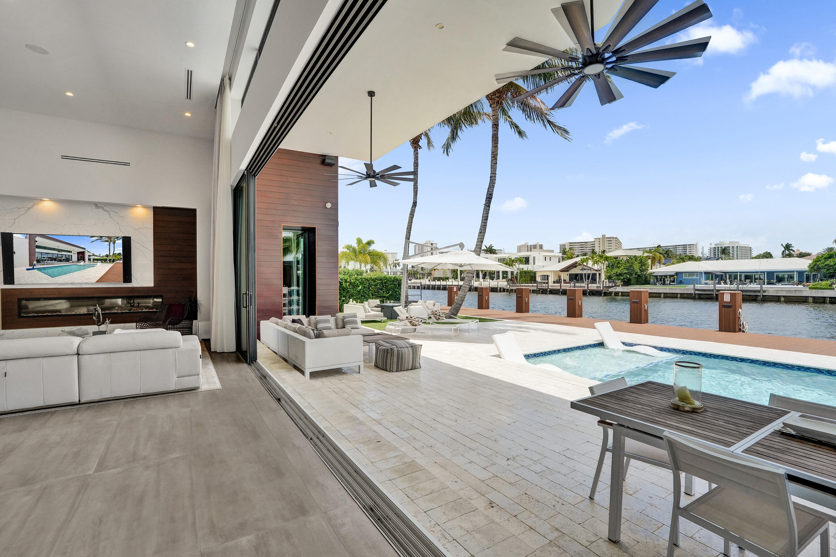 2816 NE 38th Fort Lauderdale, FL 33308