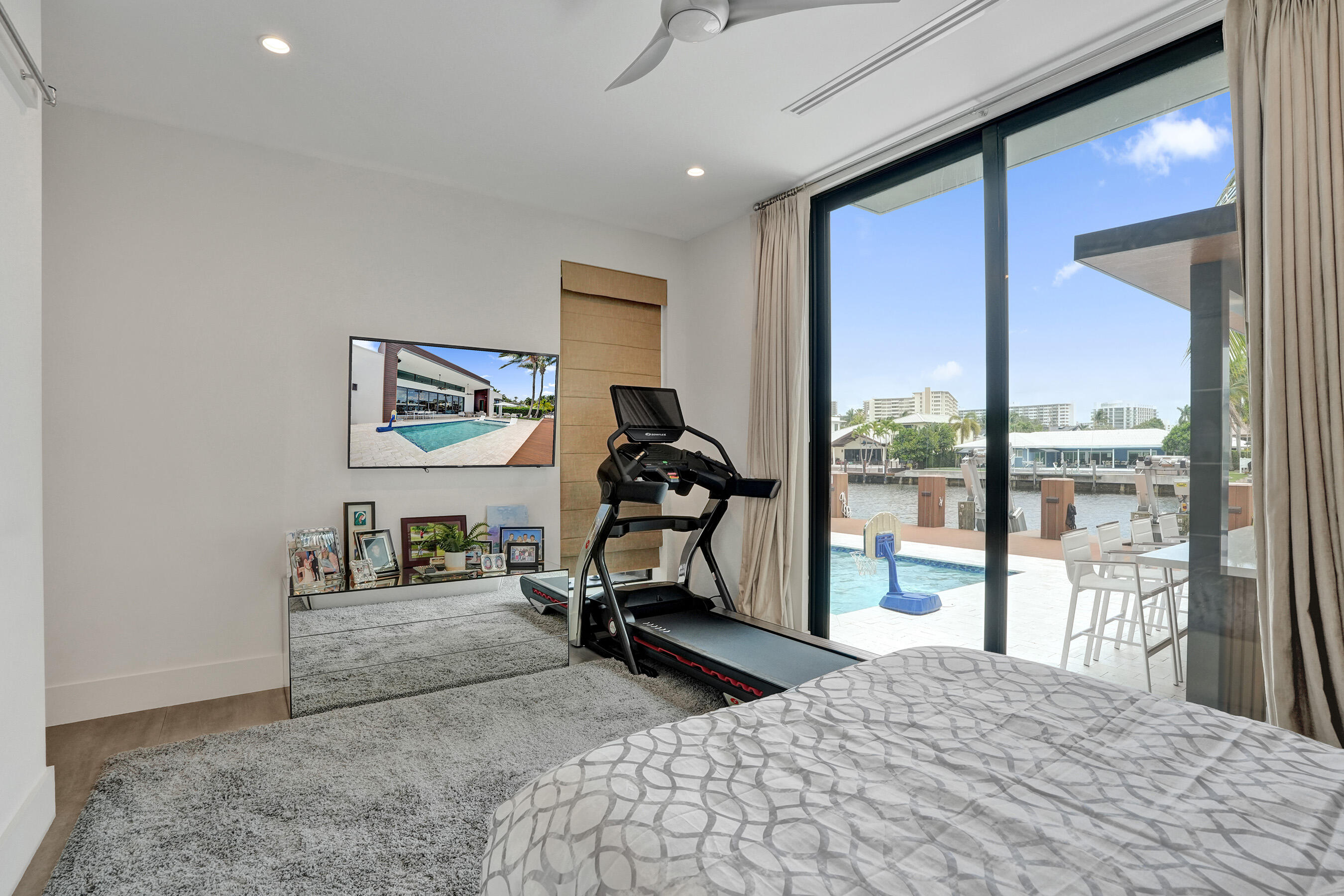2816 NE 38th Fort Lauderdale, FL 33308
