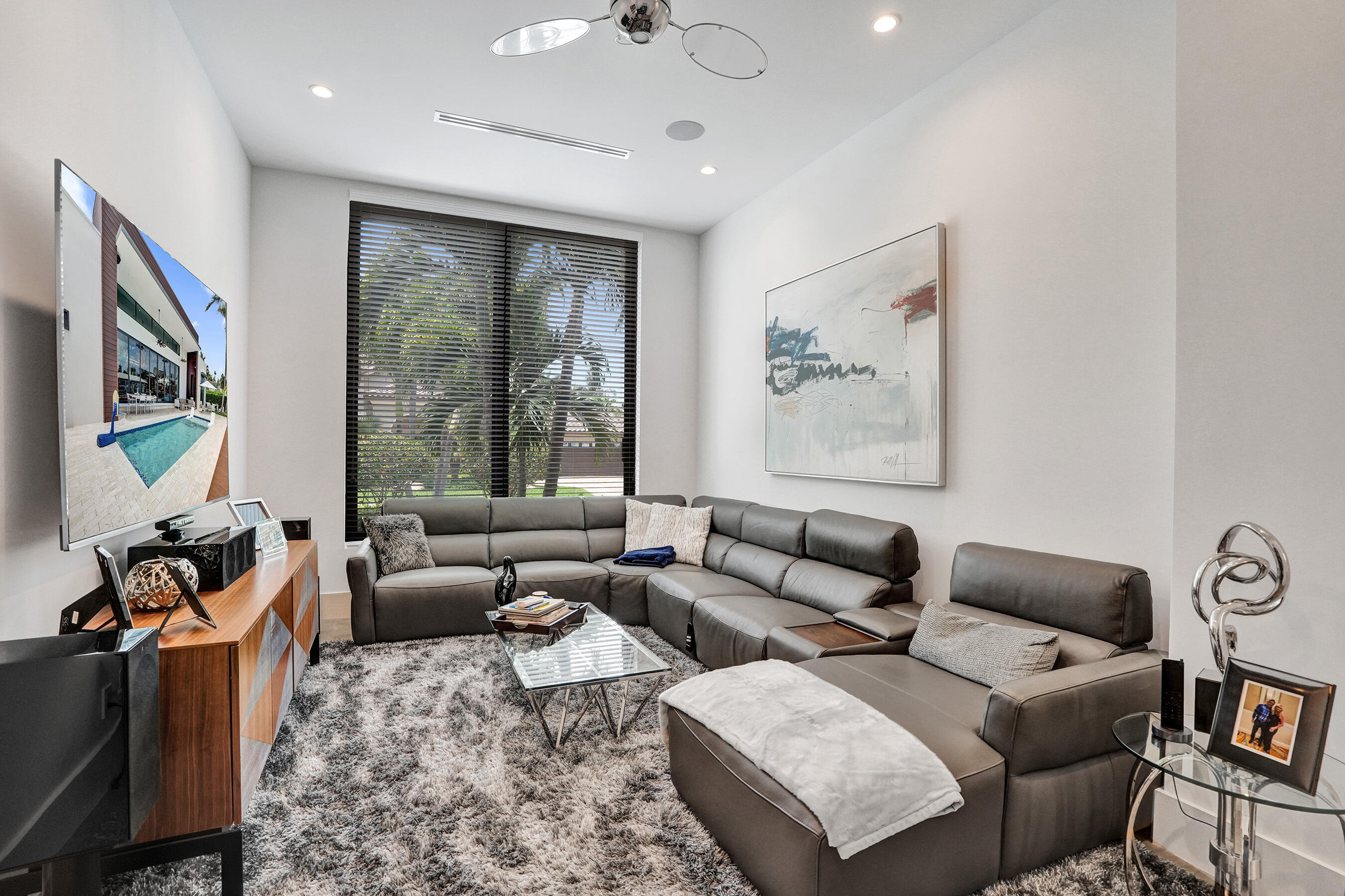 2816 NE 38th Fort Lauderdale, FL 33308