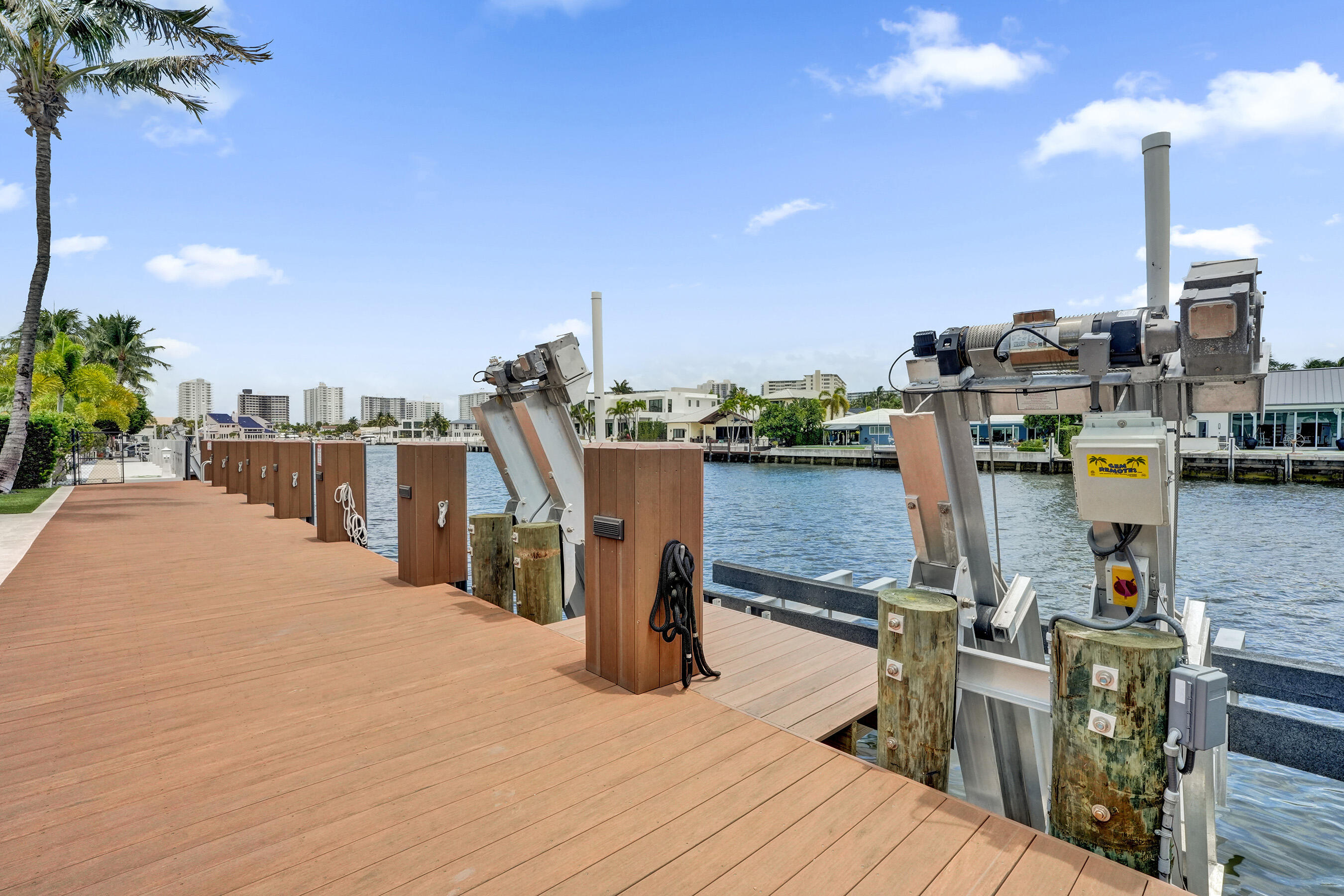 2816 NE 38th Fort Lauderdale, FL 33308