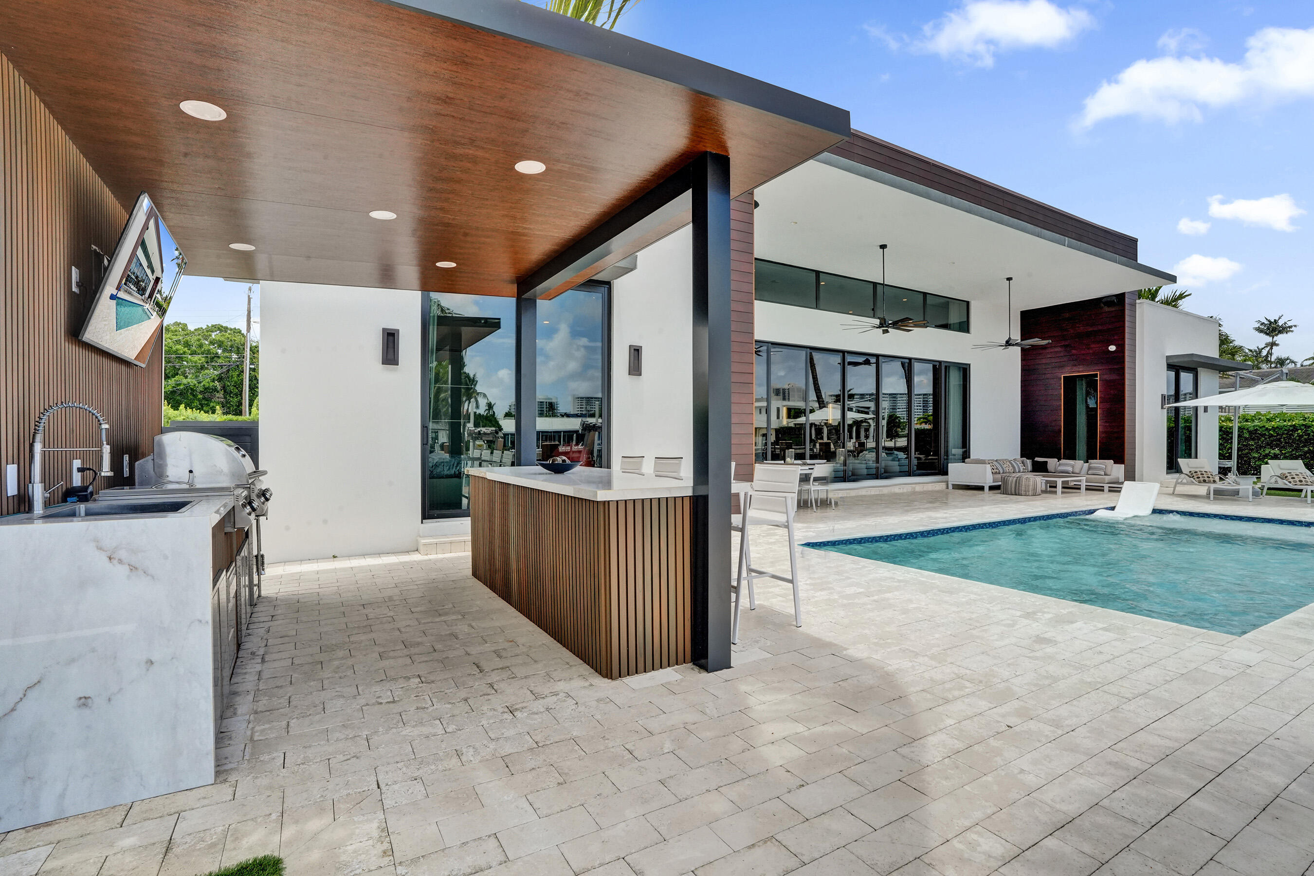 2816 NE 38th Fort Lauderdale, FL 33308